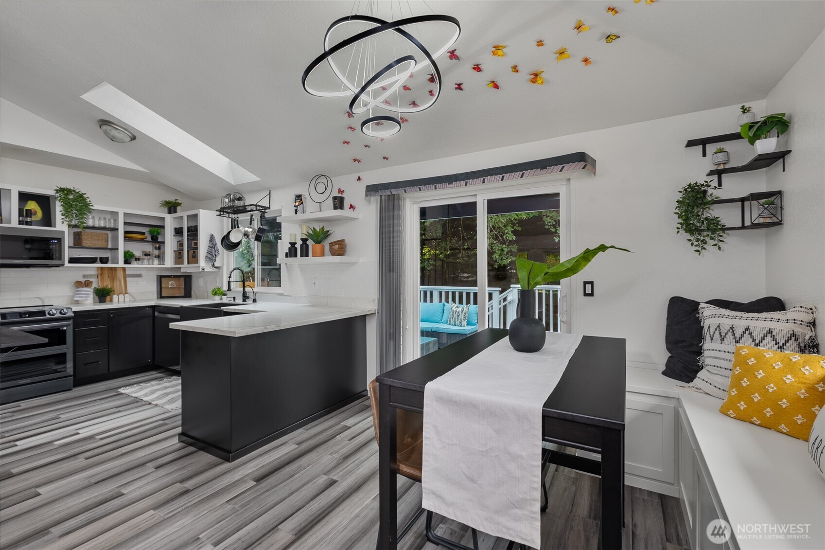 1602 151st Place Property Photo 6