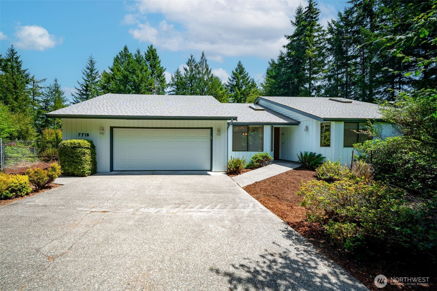 7718 Fairview Road Property Photo 1
