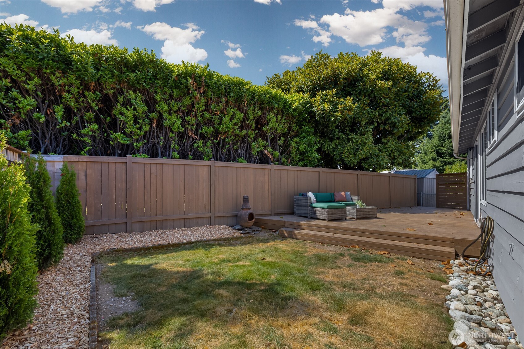 10527 Beardslee Boulevard Property Photo 9