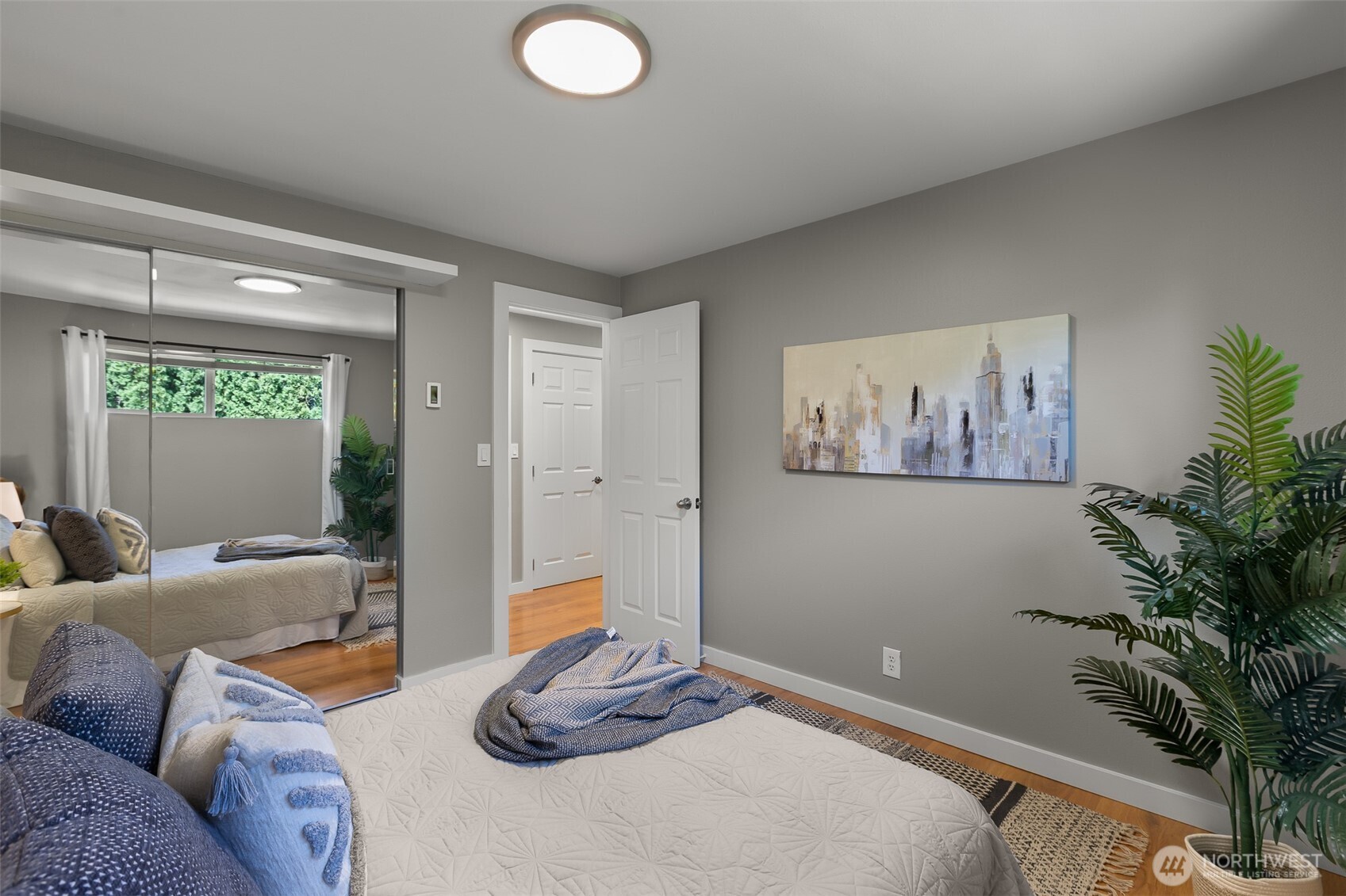 10527 Beardslee Boulevard Property Photo 16