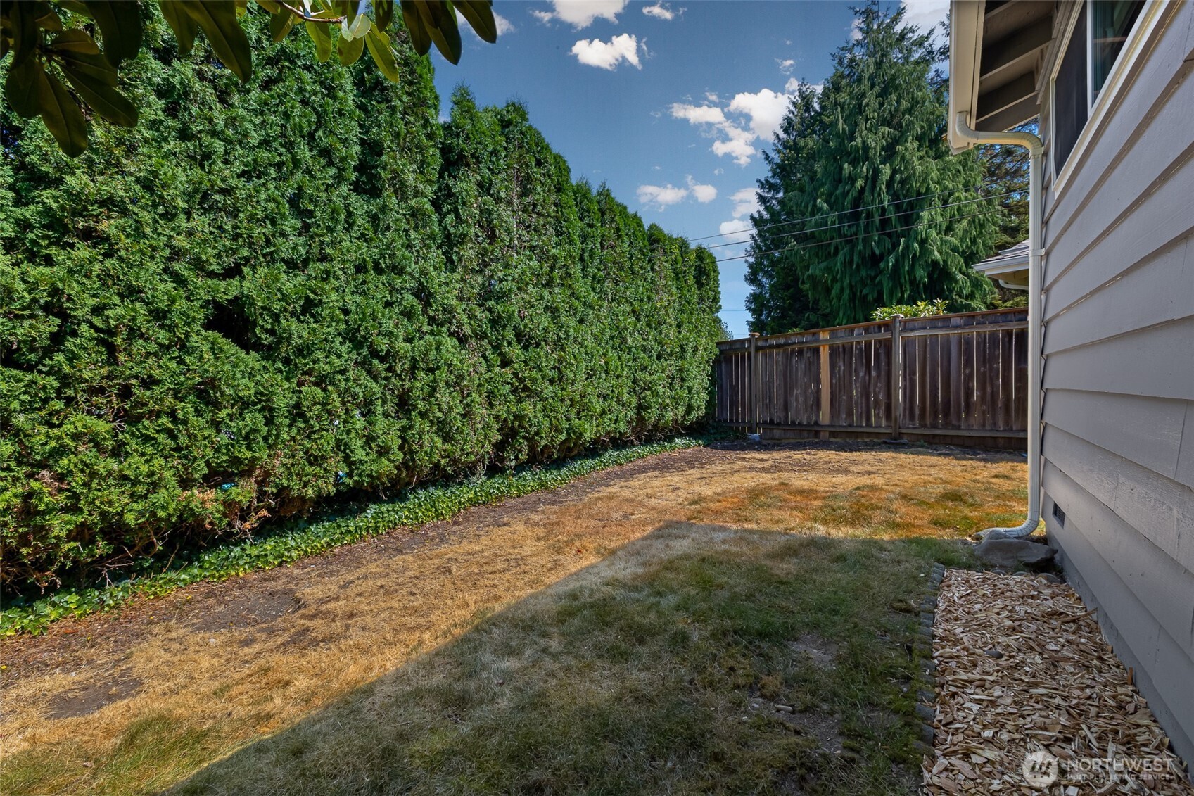 10527 Beardslee Boulevard Property Photo 21