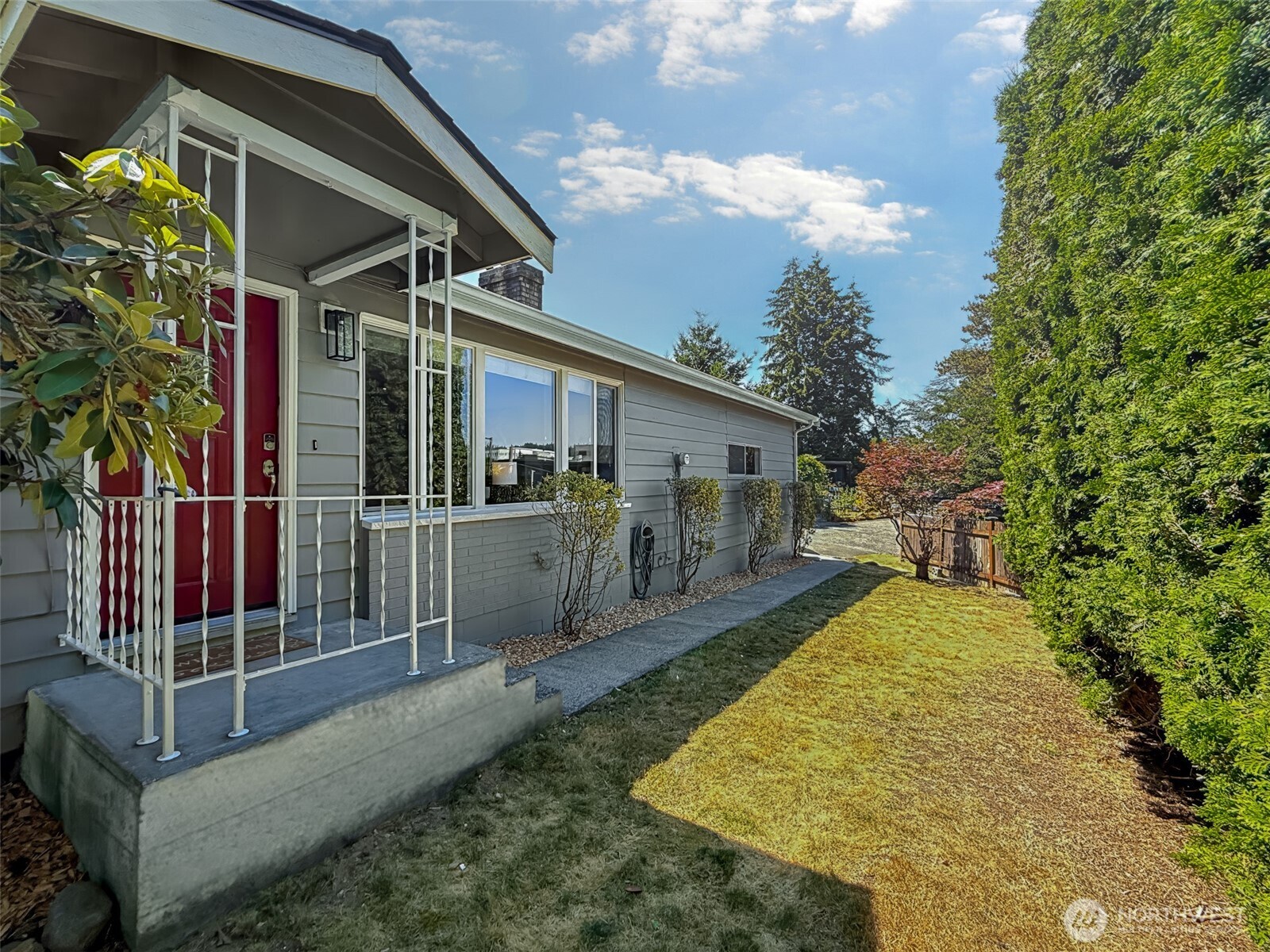 10527 Beardslee Boulevard Property Photo 22