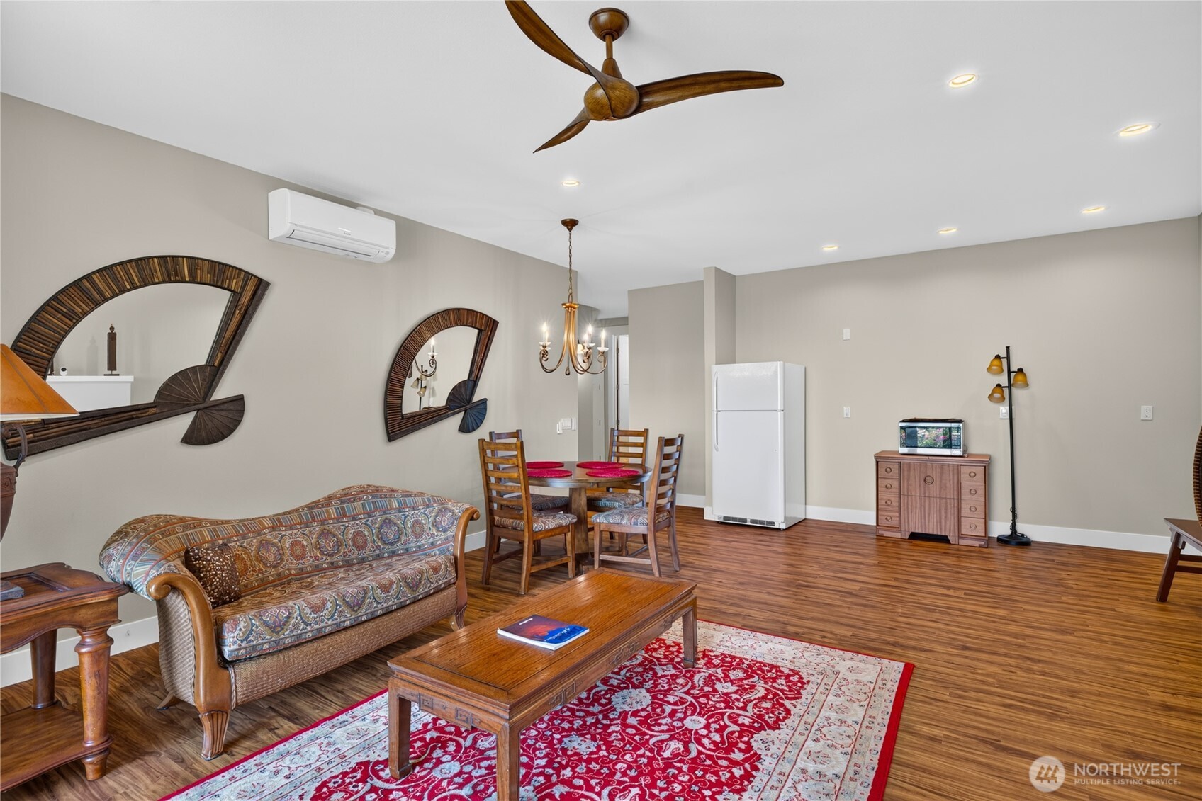 4402 E Avenue Property Photo 17