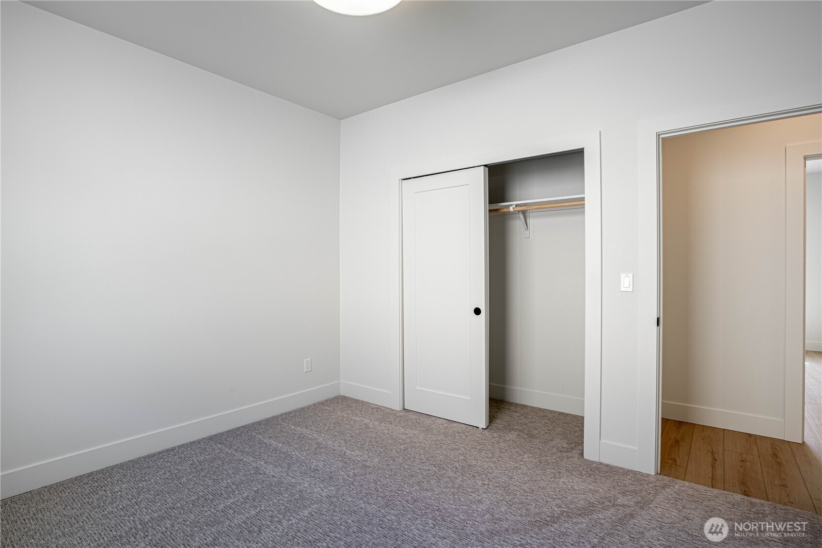 926 Long Drive Property Photo 25