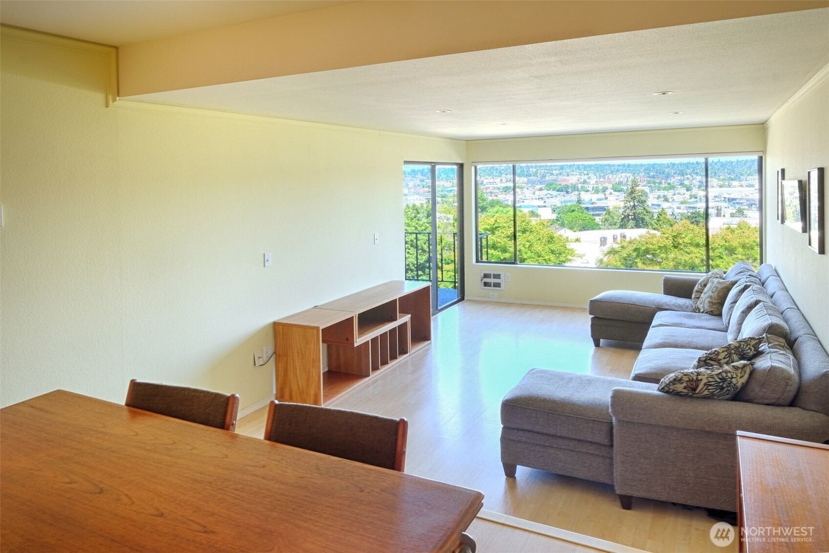 3661 24th Place 306 Property Photo 11