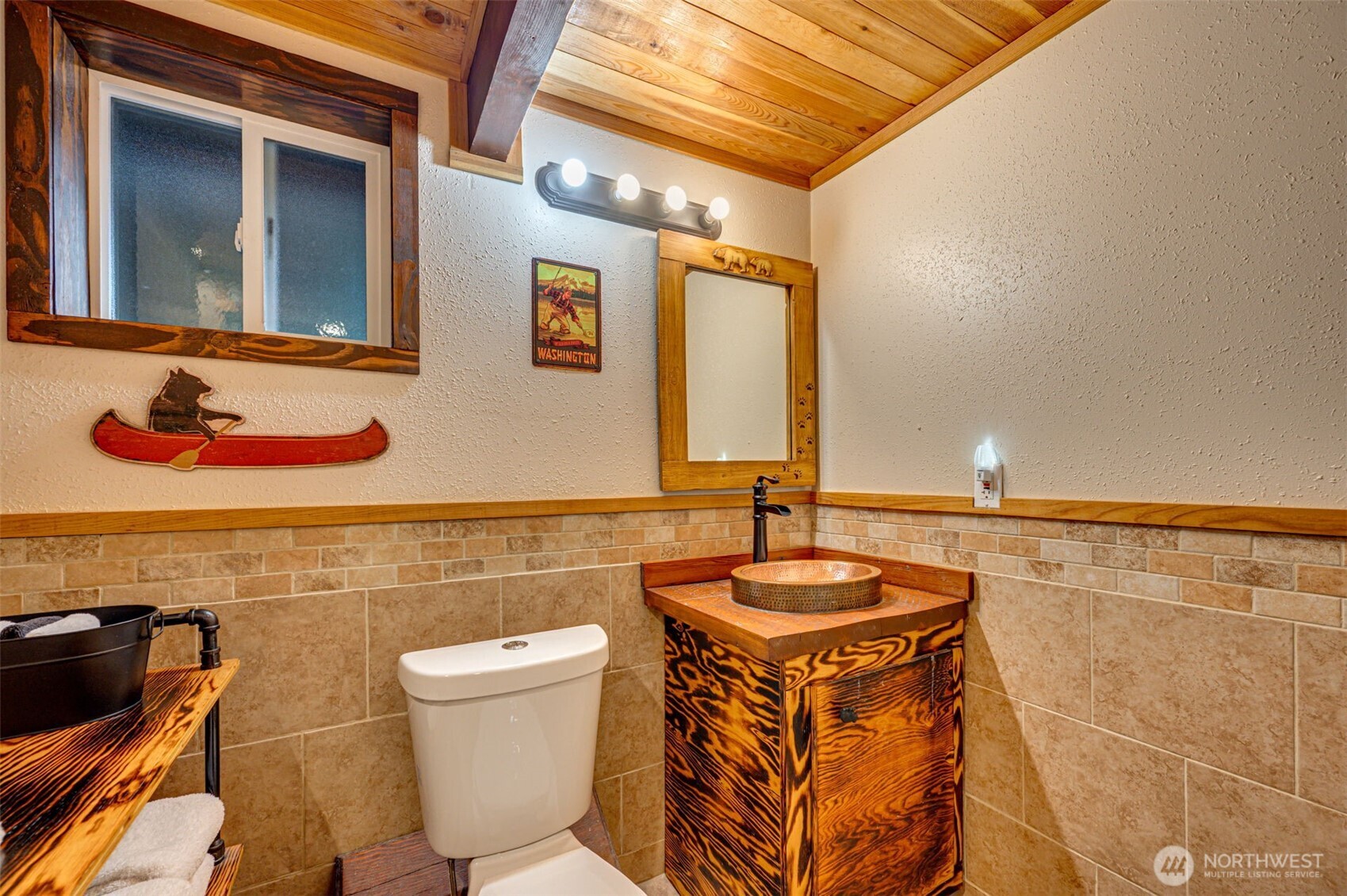 407 N Dubois Road Property Photo 22