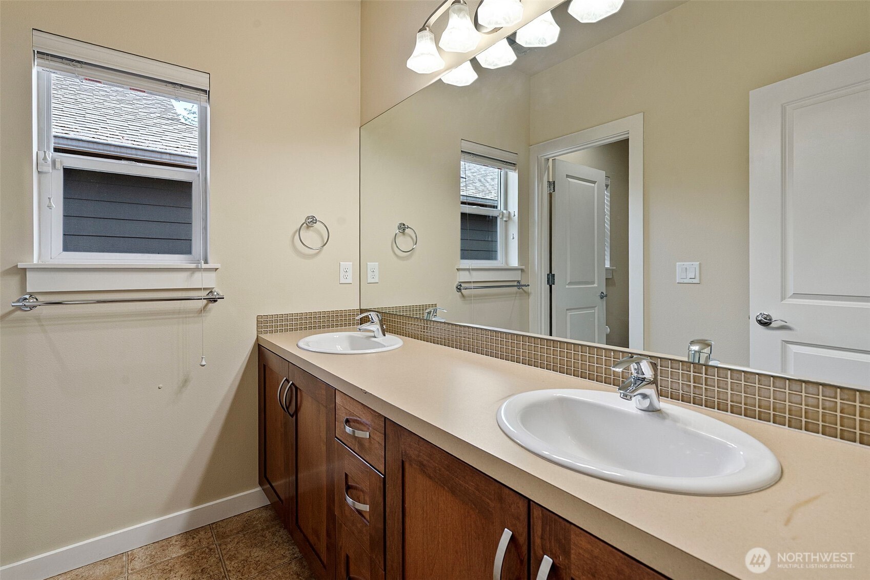 15372 Se 160th Place Property Photo 7