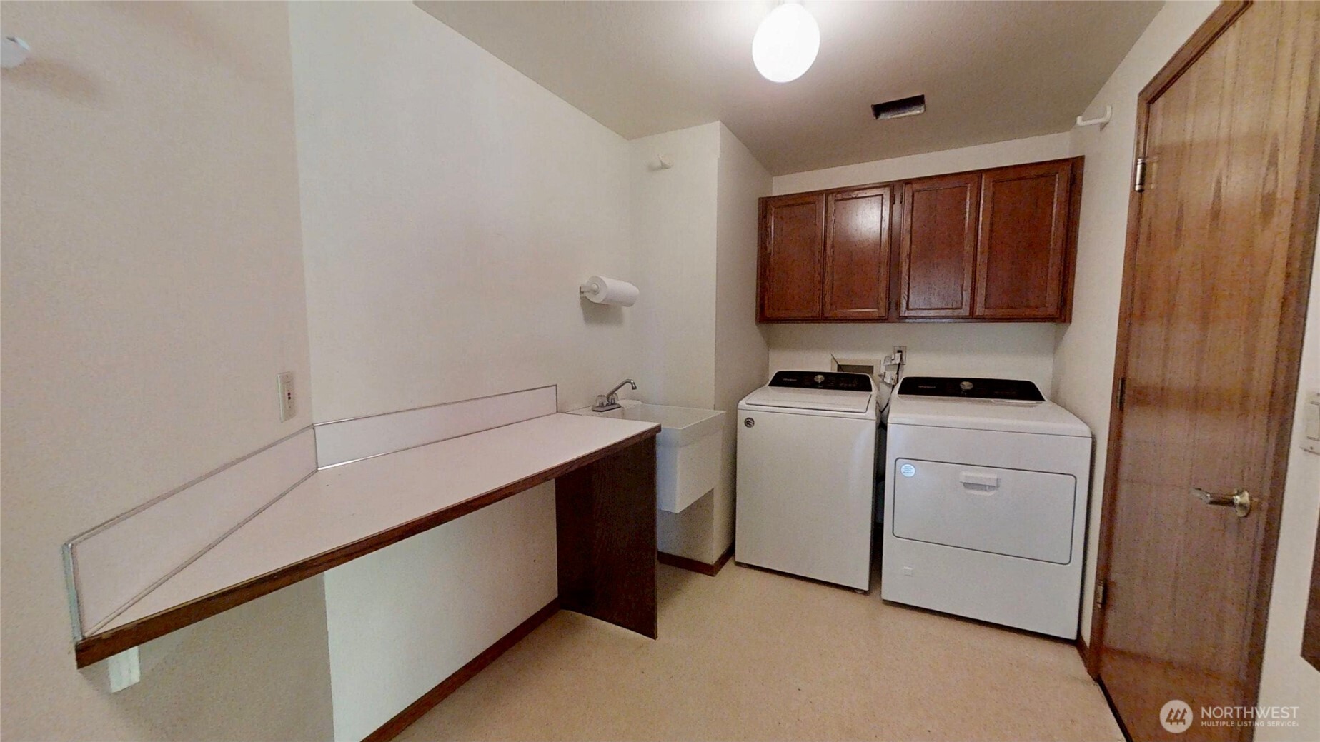 6937 Foothill Drive Property Photo 26