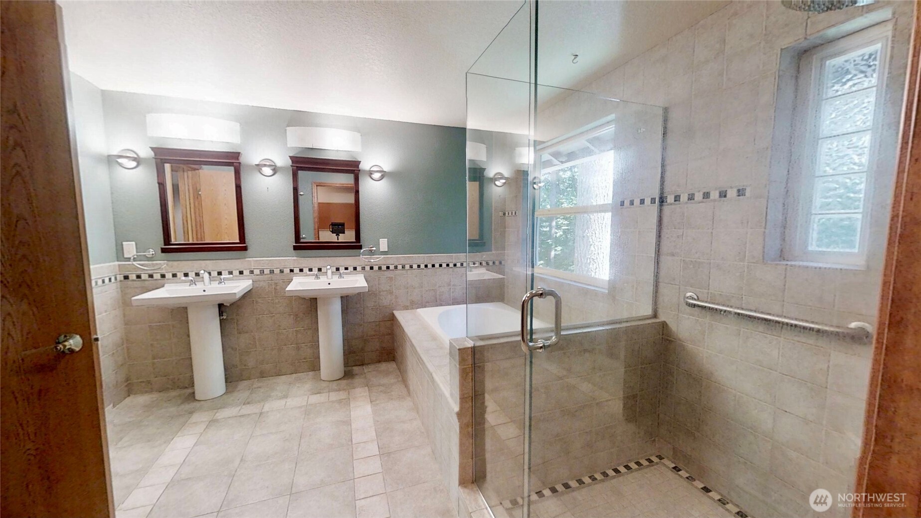 6937 Foothill Drive Property Photo 31