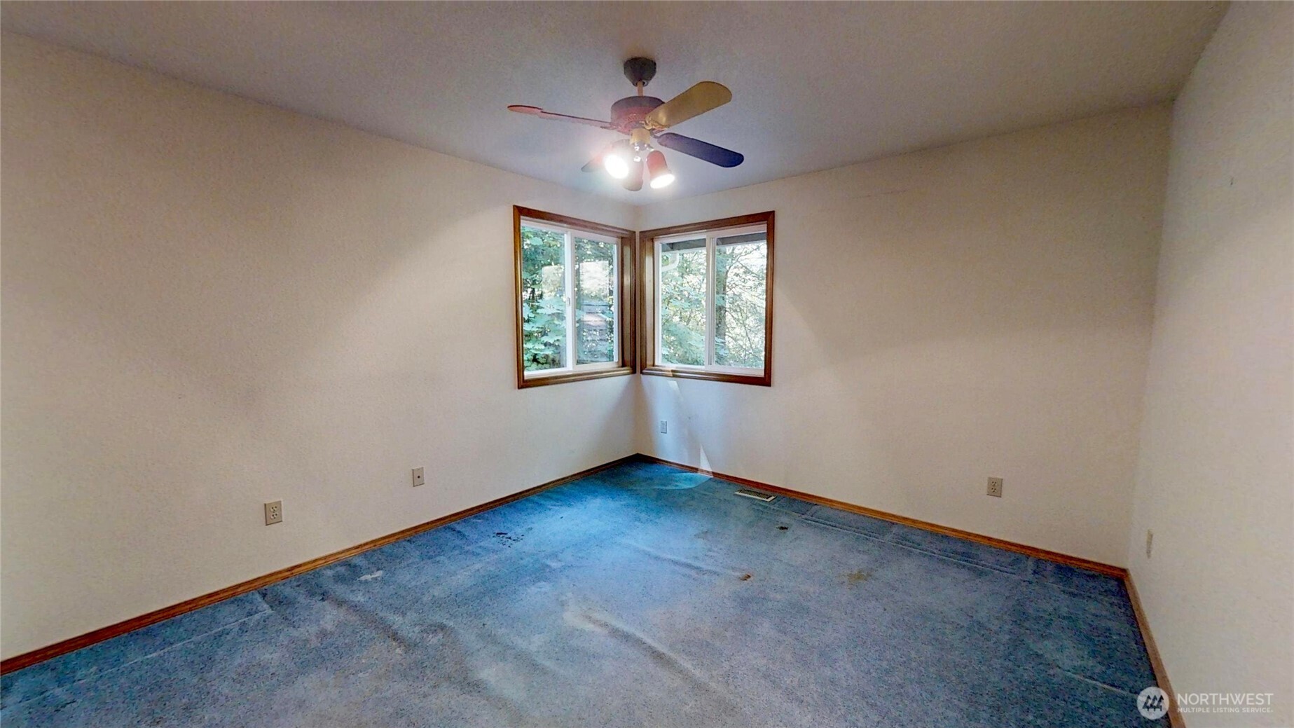 6937 Foothill Drive Property Photo 34