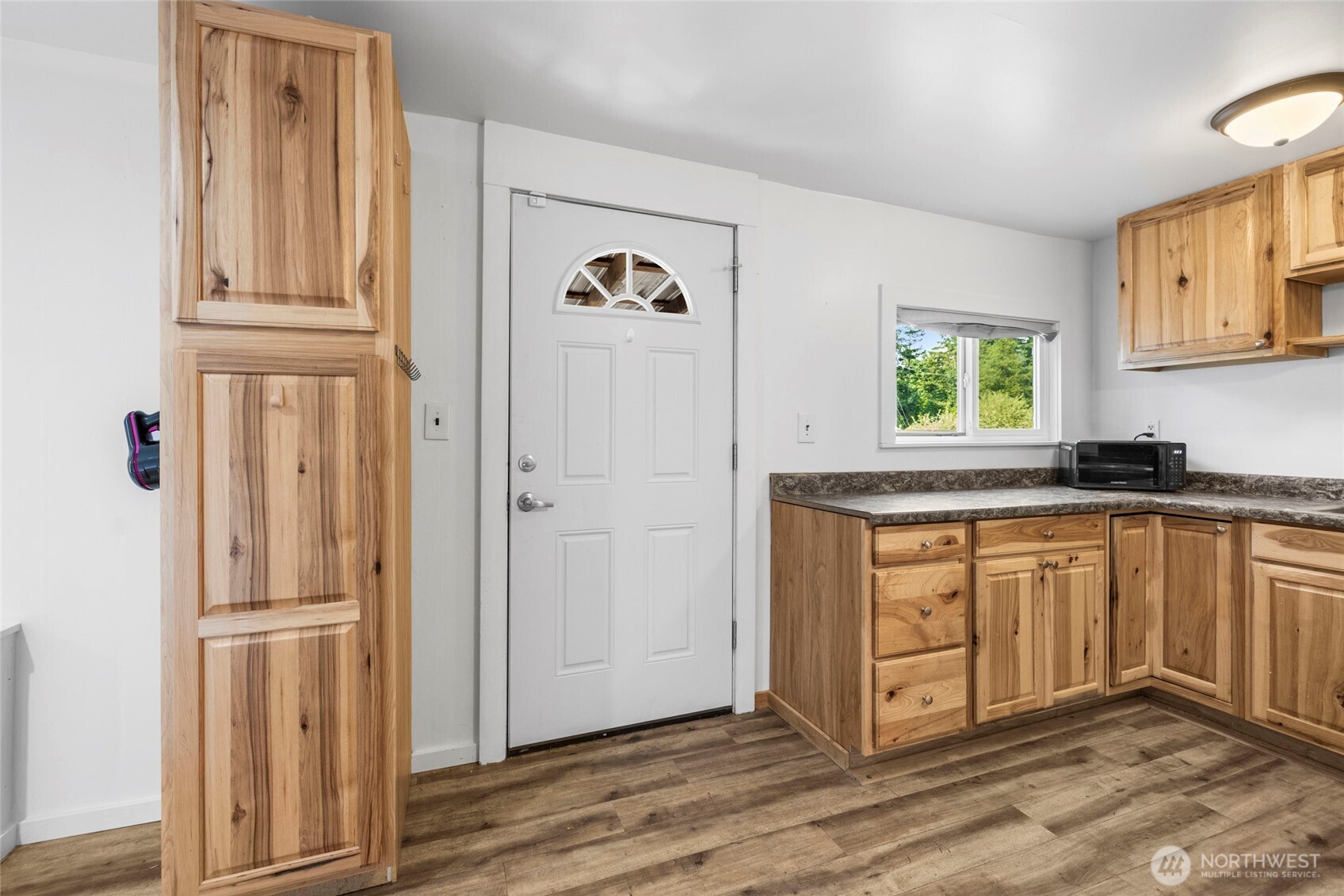 8397 Golden Valley Boulevard Property Photo 11