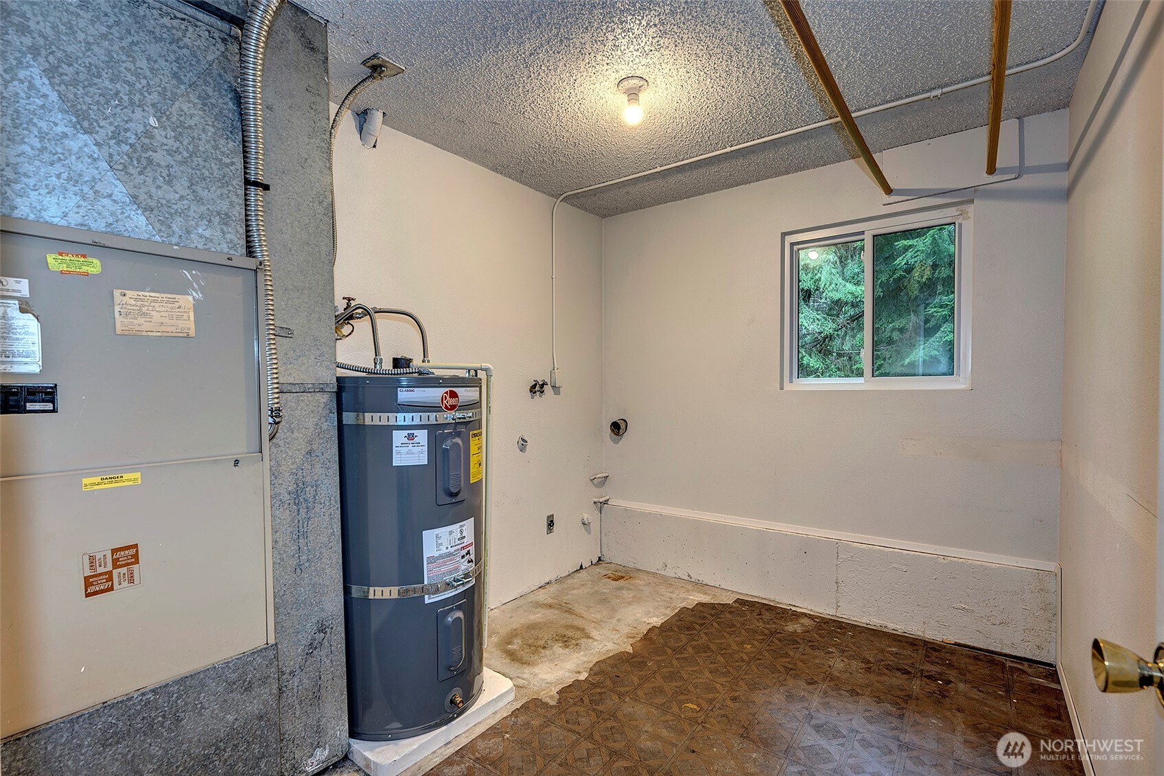 5927 147 Street Property Photo 18