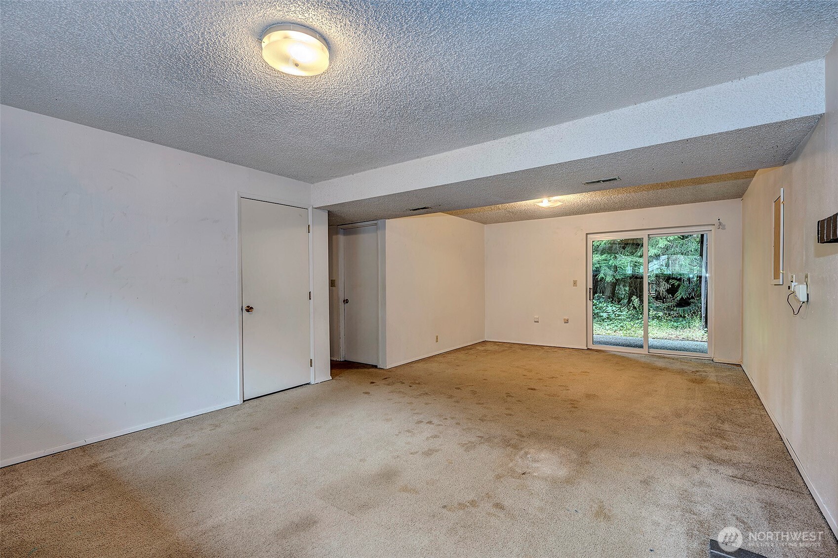 5927 147 Street Property Photo 22