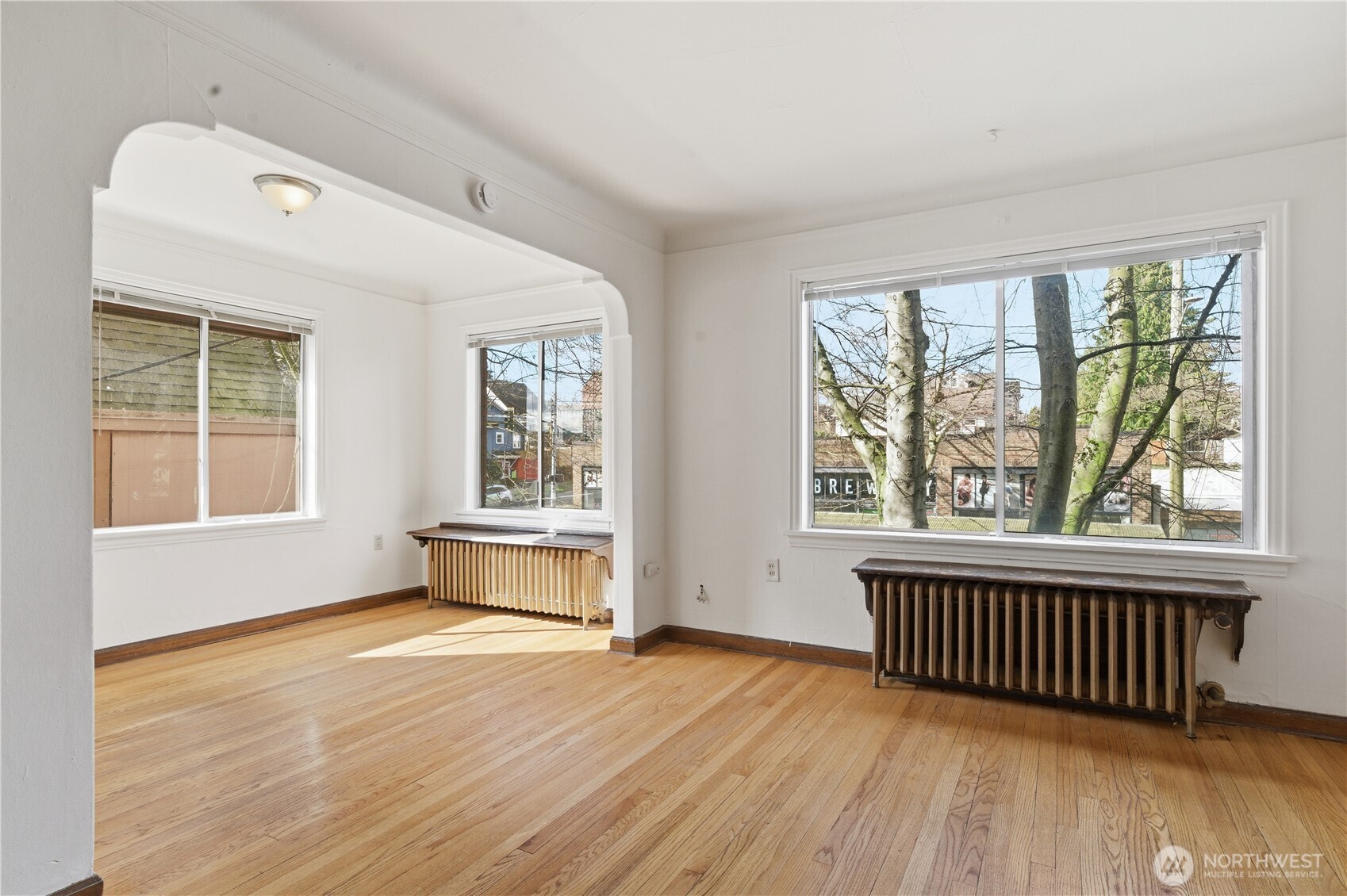 8008 Greenwood Avenue Property Photo 18