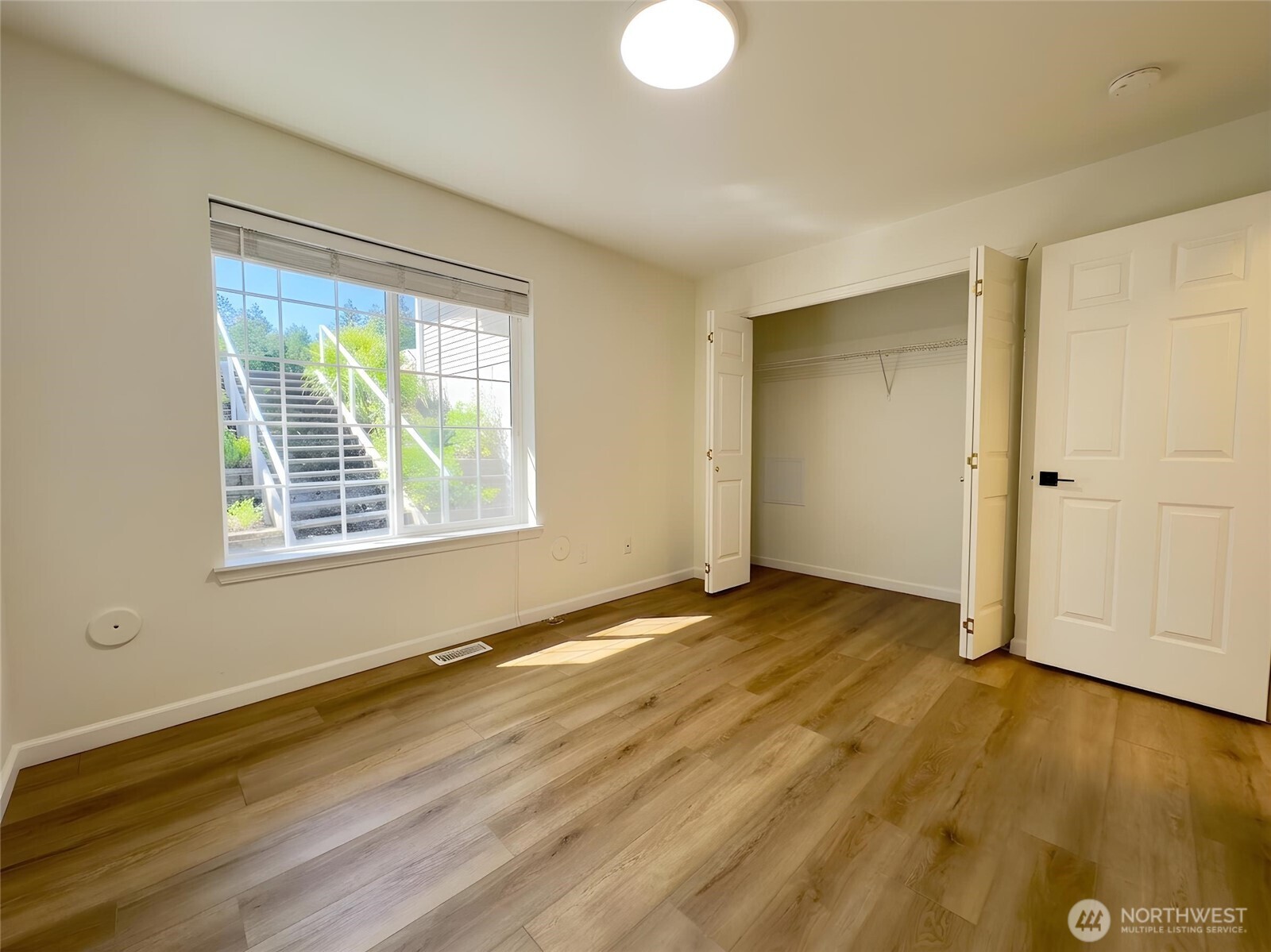 1920 S 368th Place 205 Property Photo 15