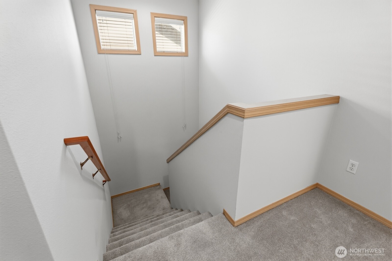 7021 Carmichael Avenue Property Photo 32