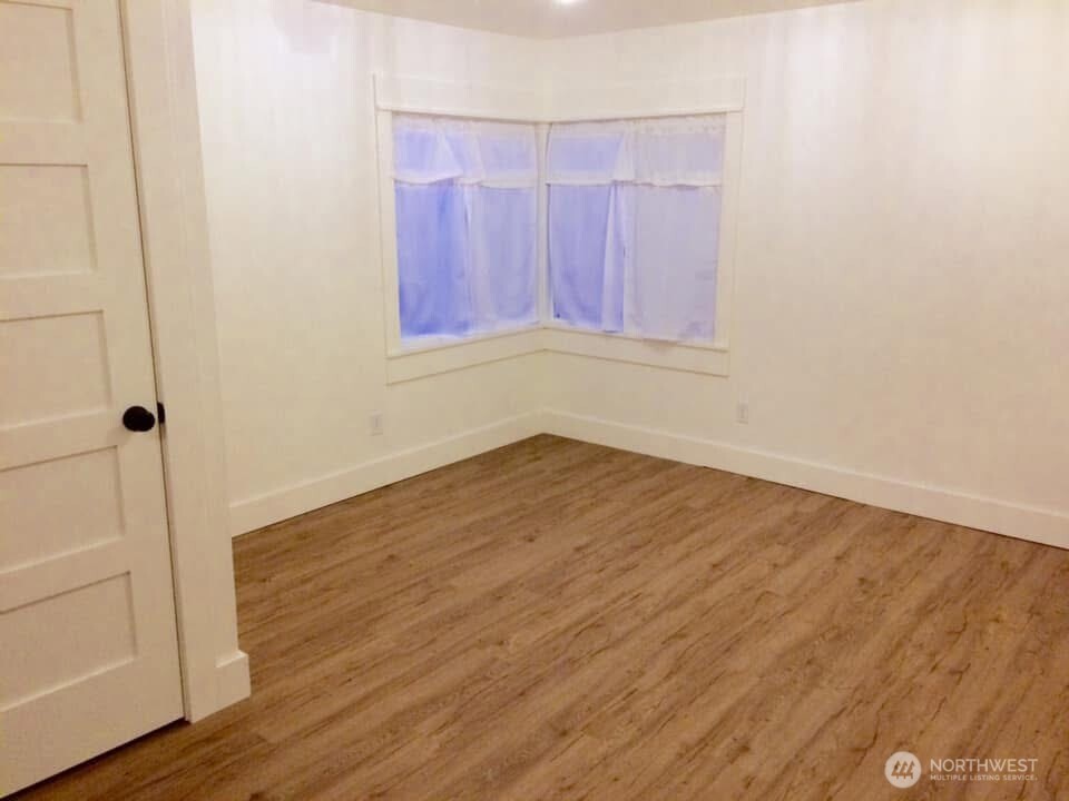 1713 Burwell Street Property Photo 13