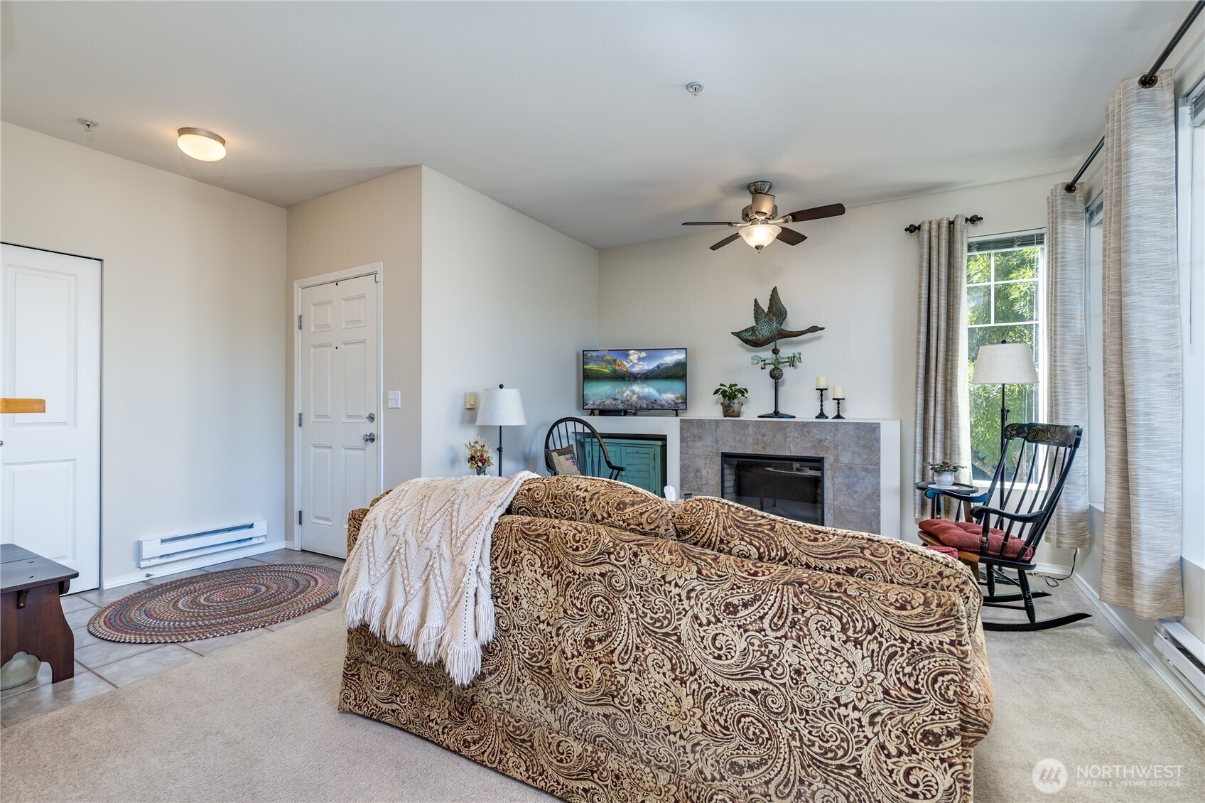 6137 Hazel Loop B Property Photo 14
