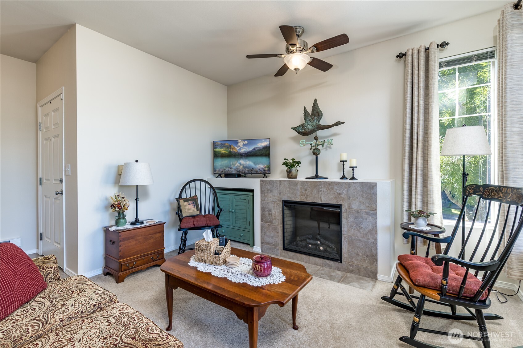 6137 Hazel Loop B Property Photo 15