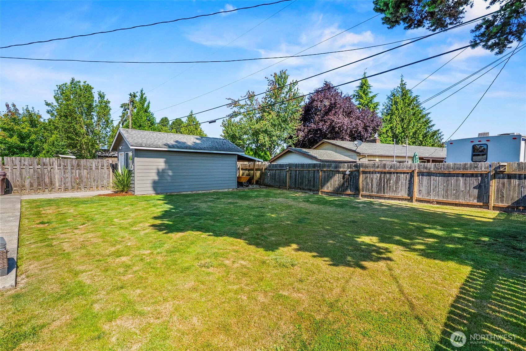 2580 Taylor Avenue Property Photo 2