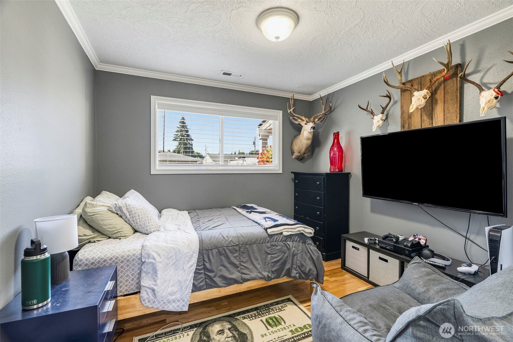 2580 Taylor Avenue Property Photo 8