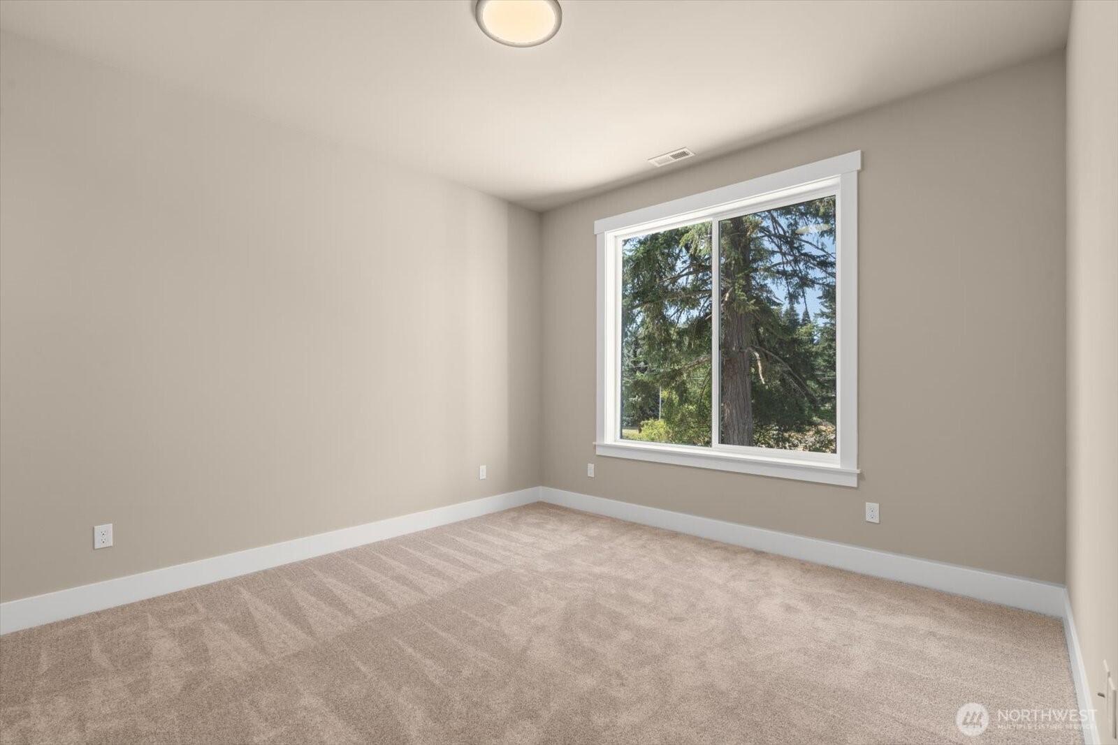 3504 Alaska Road Property Photo 36