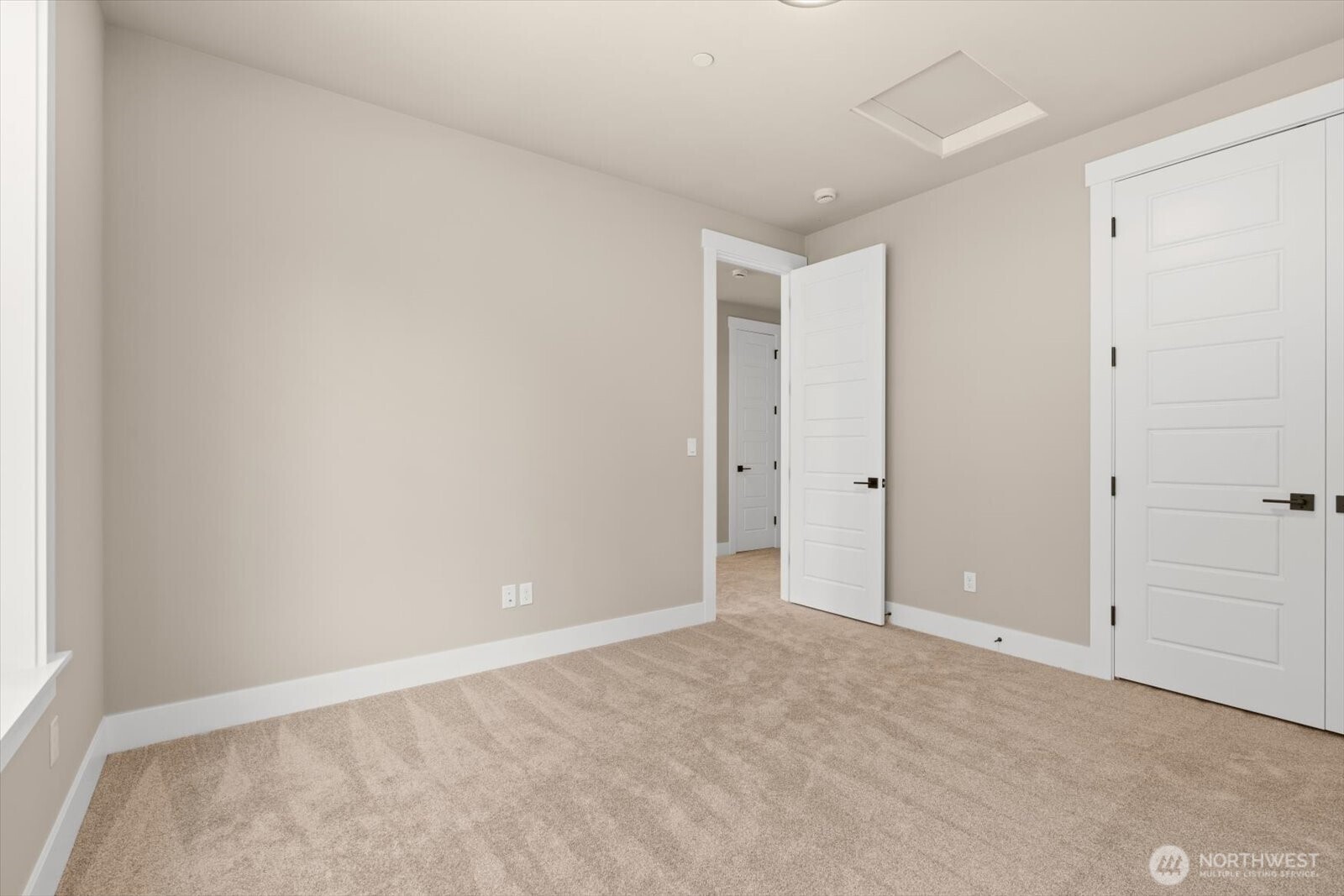 3504 Alaska Road Property Photo 37