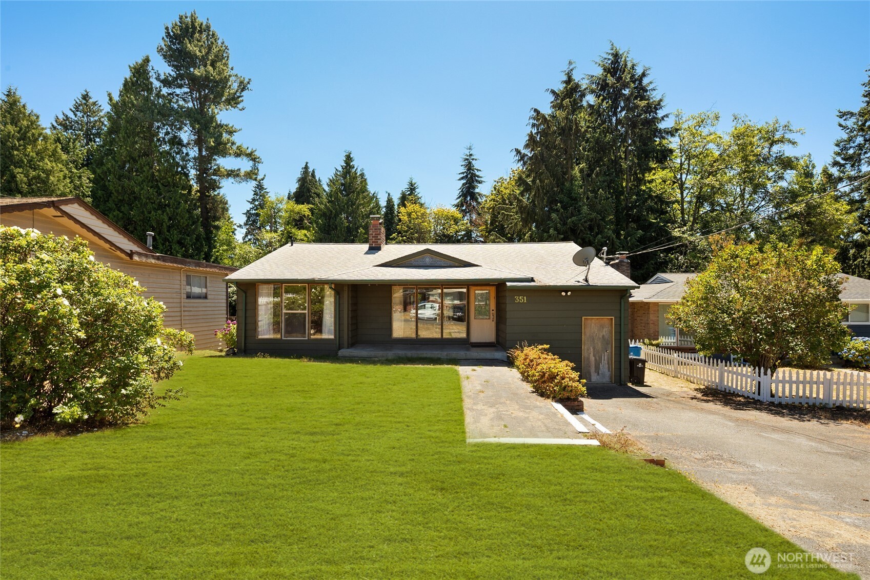 351 NE 163rd
