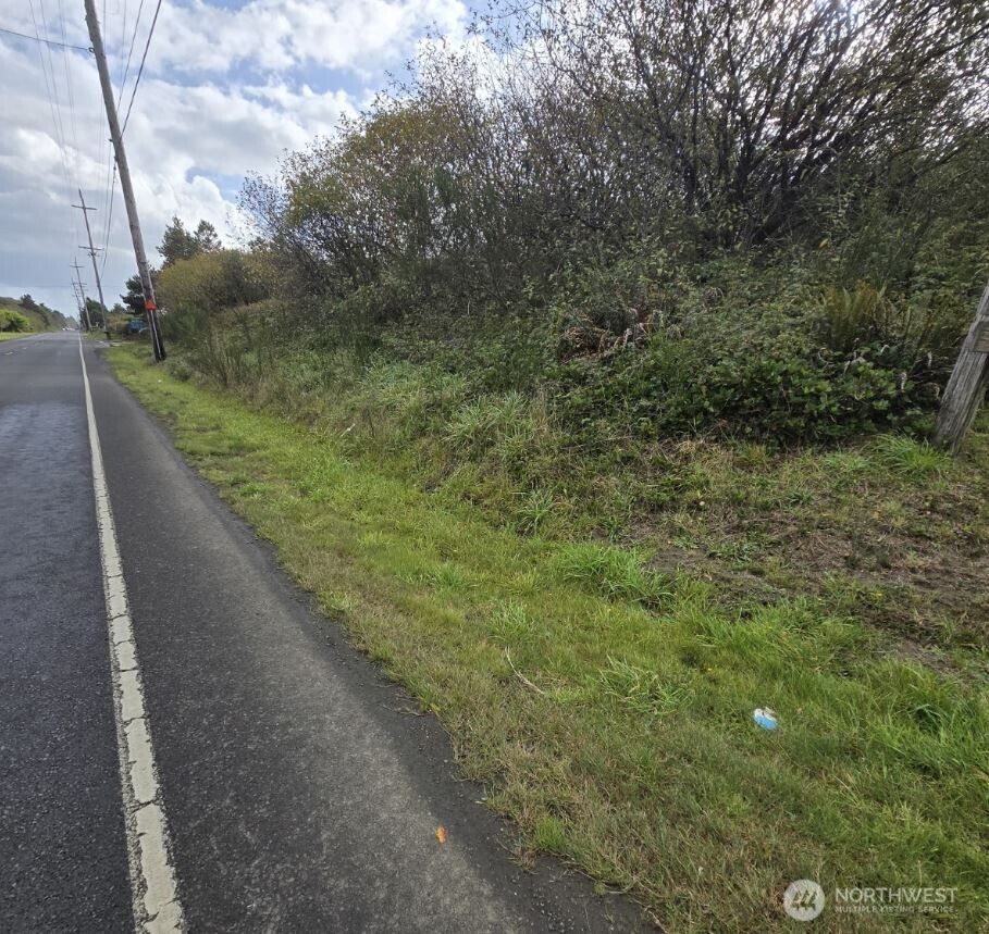 47 Xx State Route 105 Property Photo 17