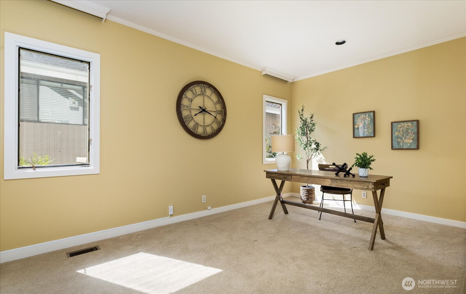 2374 Soundview Drive Property Photo 23