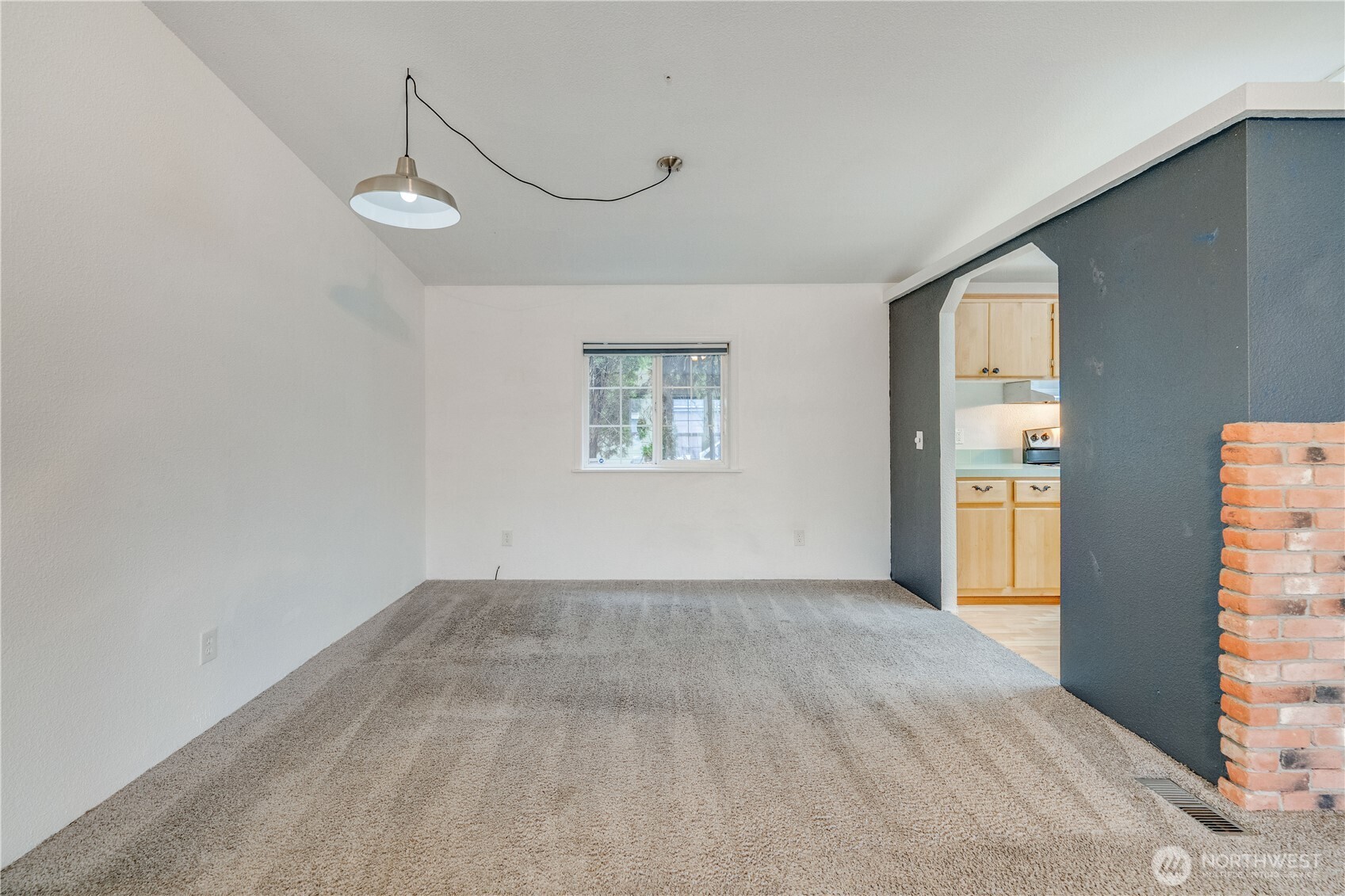 704 87th Avenue 2 Property Photo 23