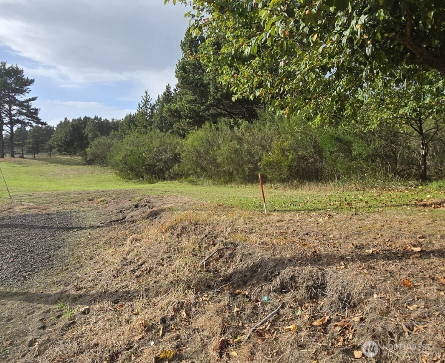 4721 State Route 105 Property Photo 7