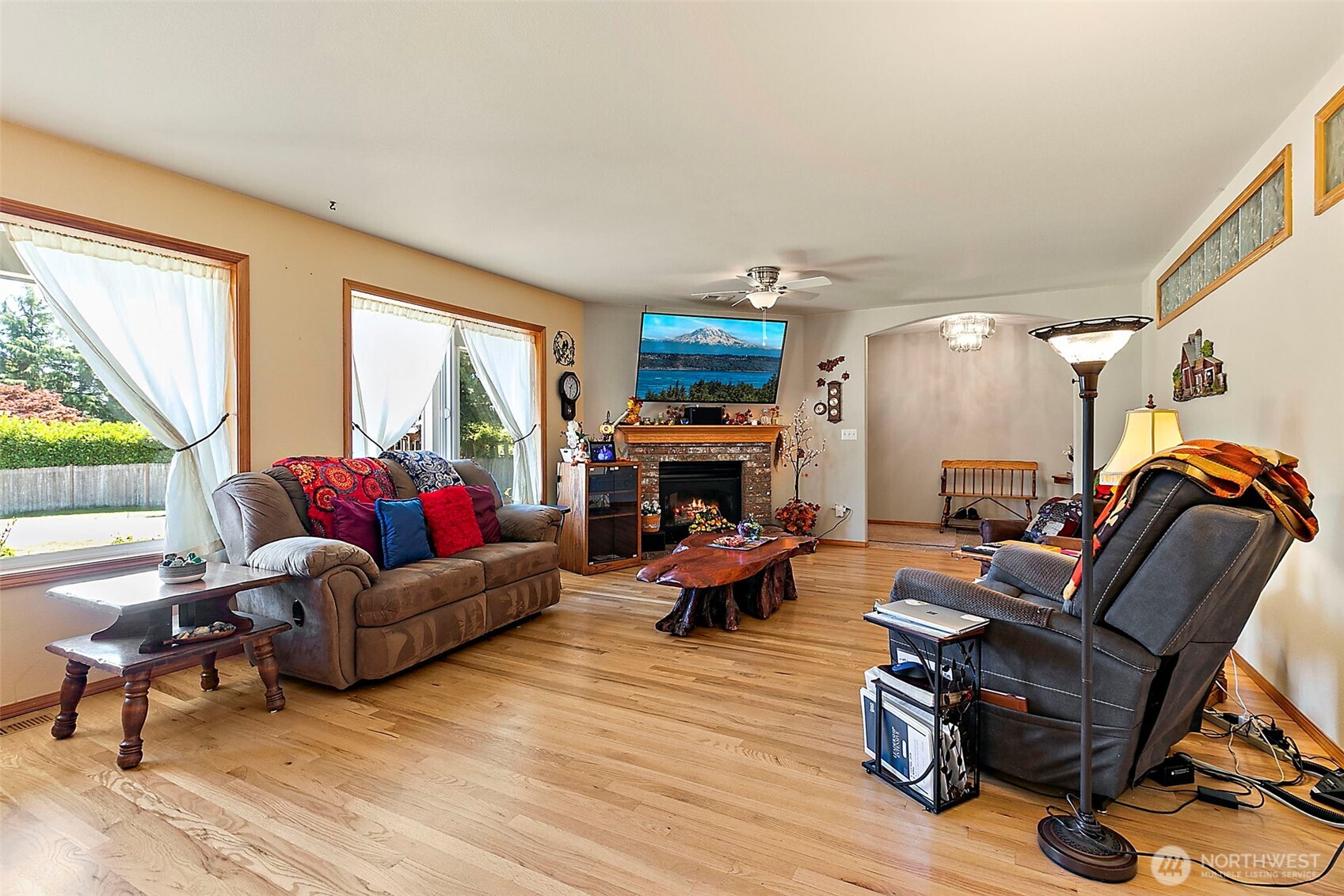 21503 21st Street Property Photo 5