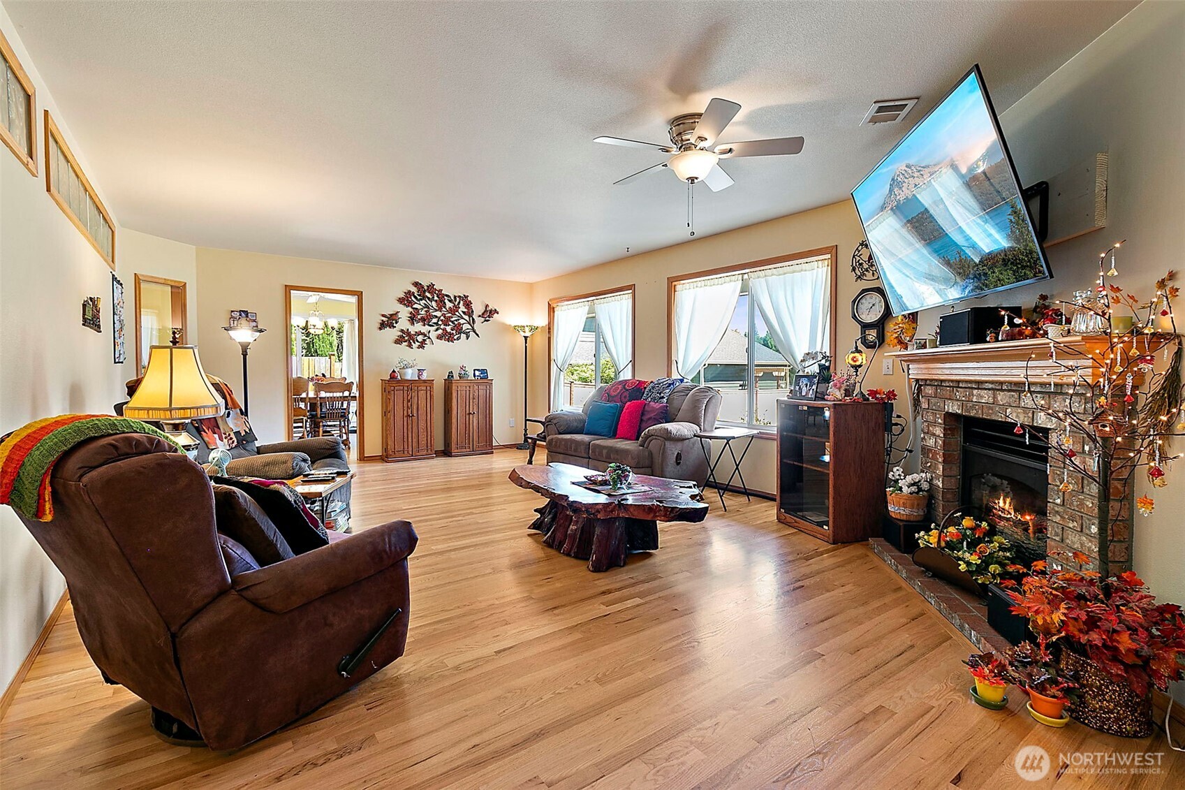 21503 21st Street Property Photo 6