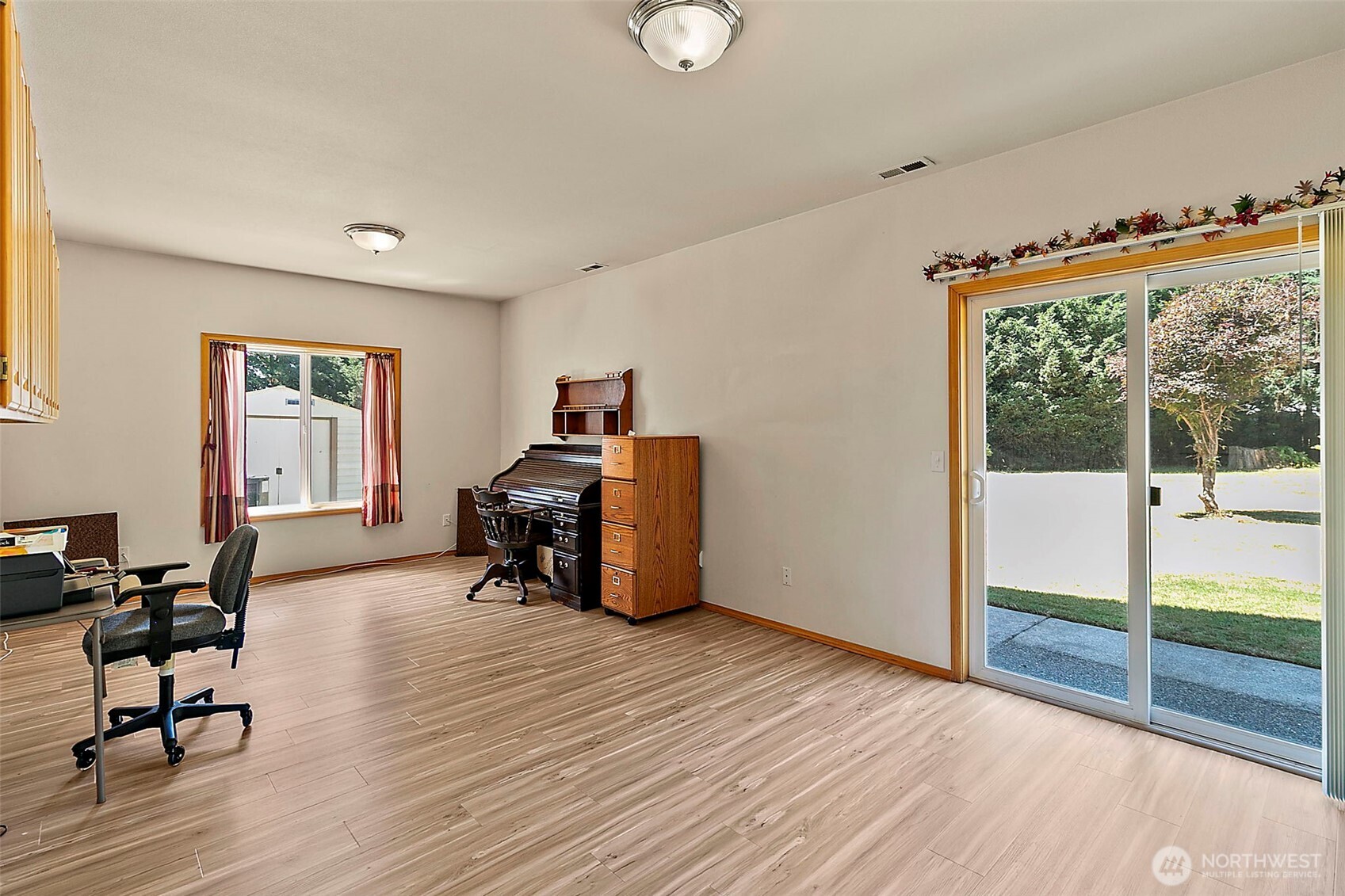 21503 21st Street Property Photo 18