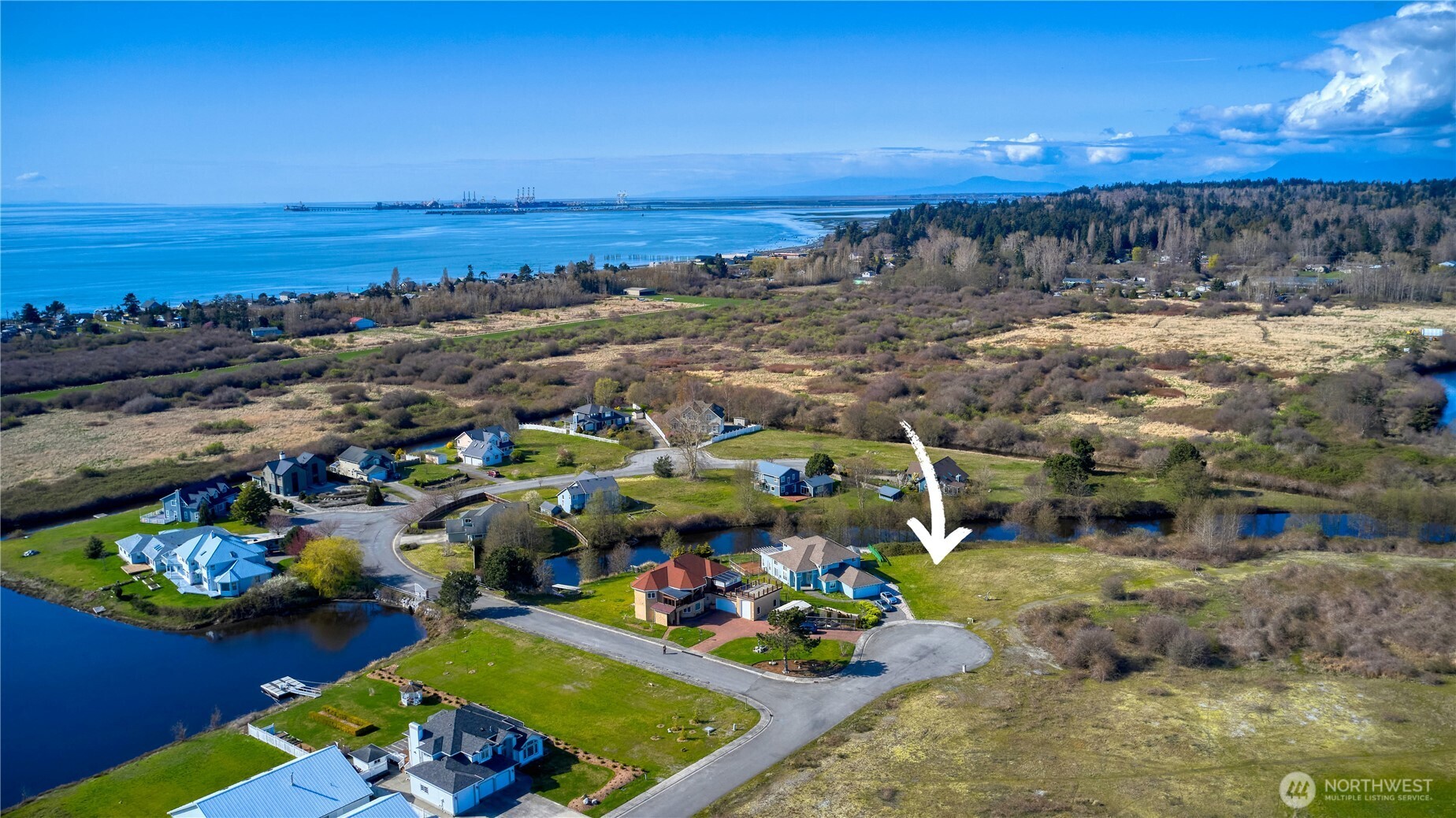 721 Ocean View Court Property Photo 6