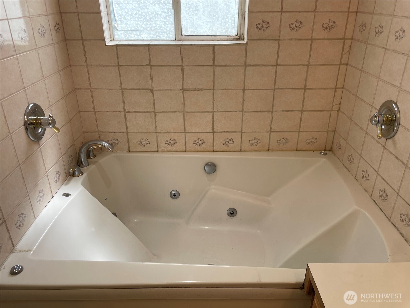 13729 Stone Avenue Property Photo 27