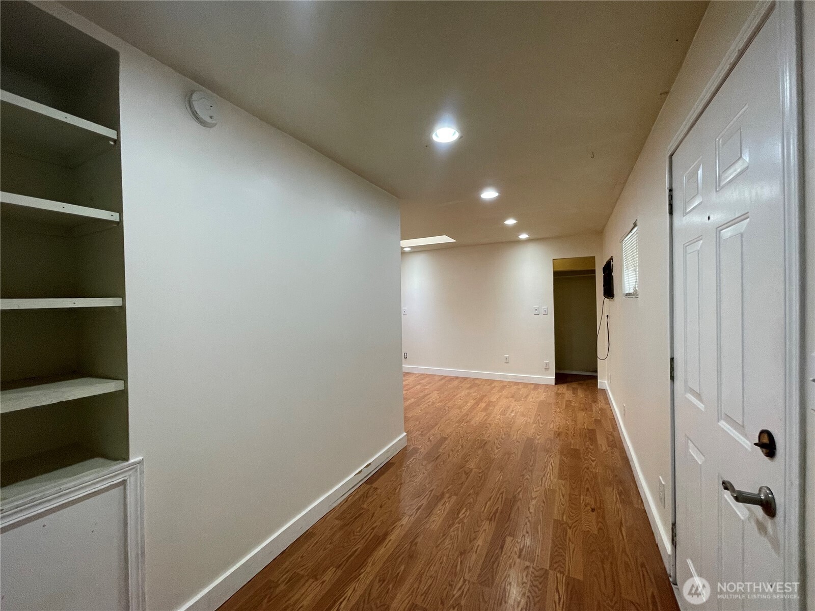 13729 Stone Avenue Property Photo 28