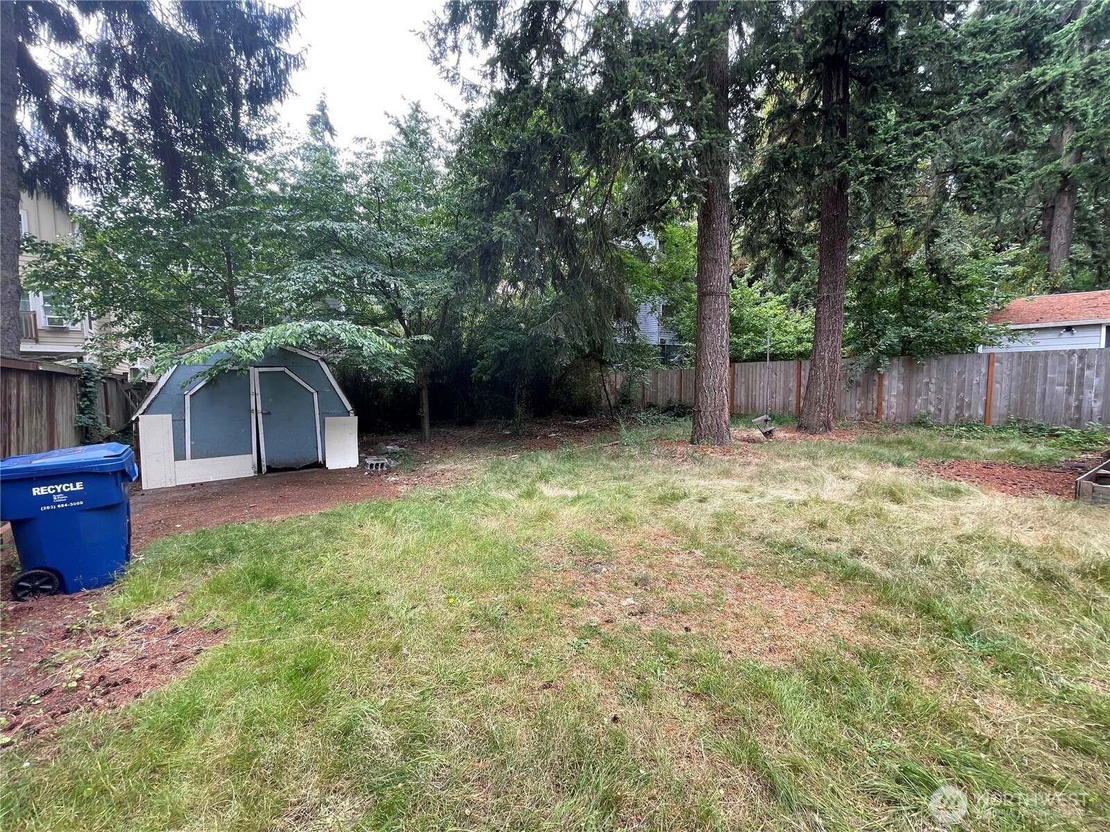13729 Stone Avenue Property Photo 30