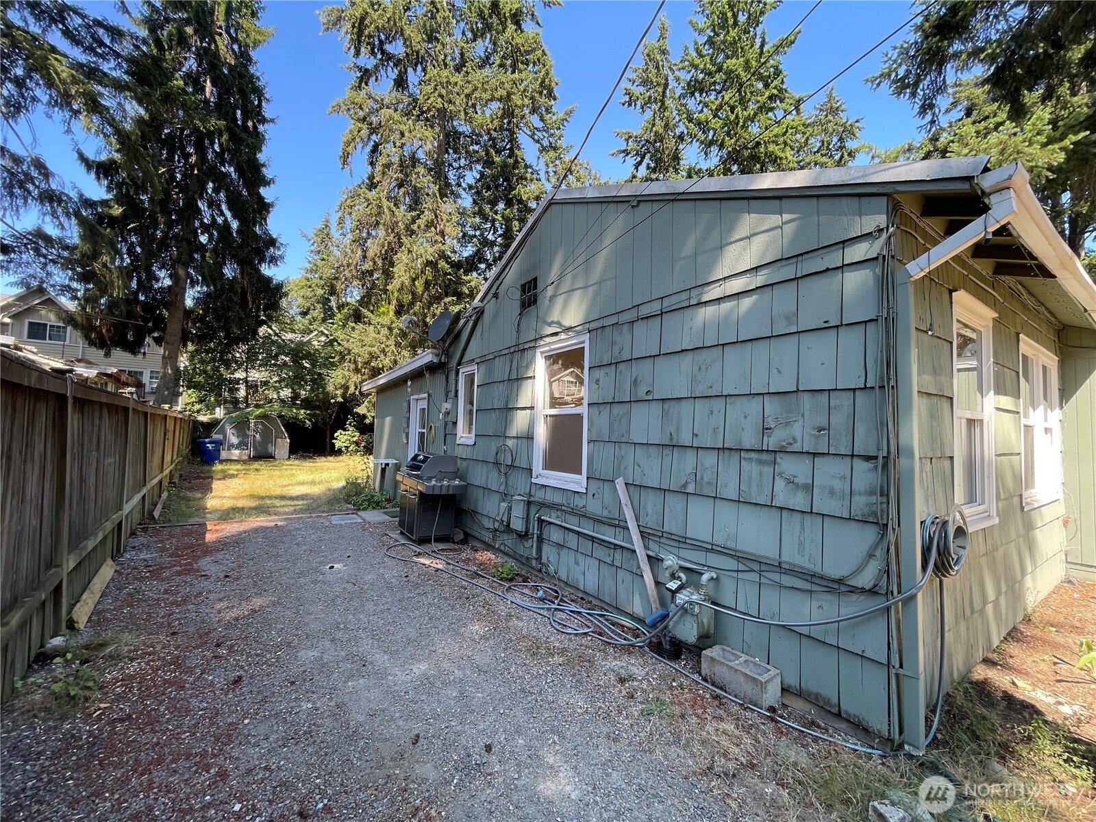 13729 Stone Avenue Property Photo 33