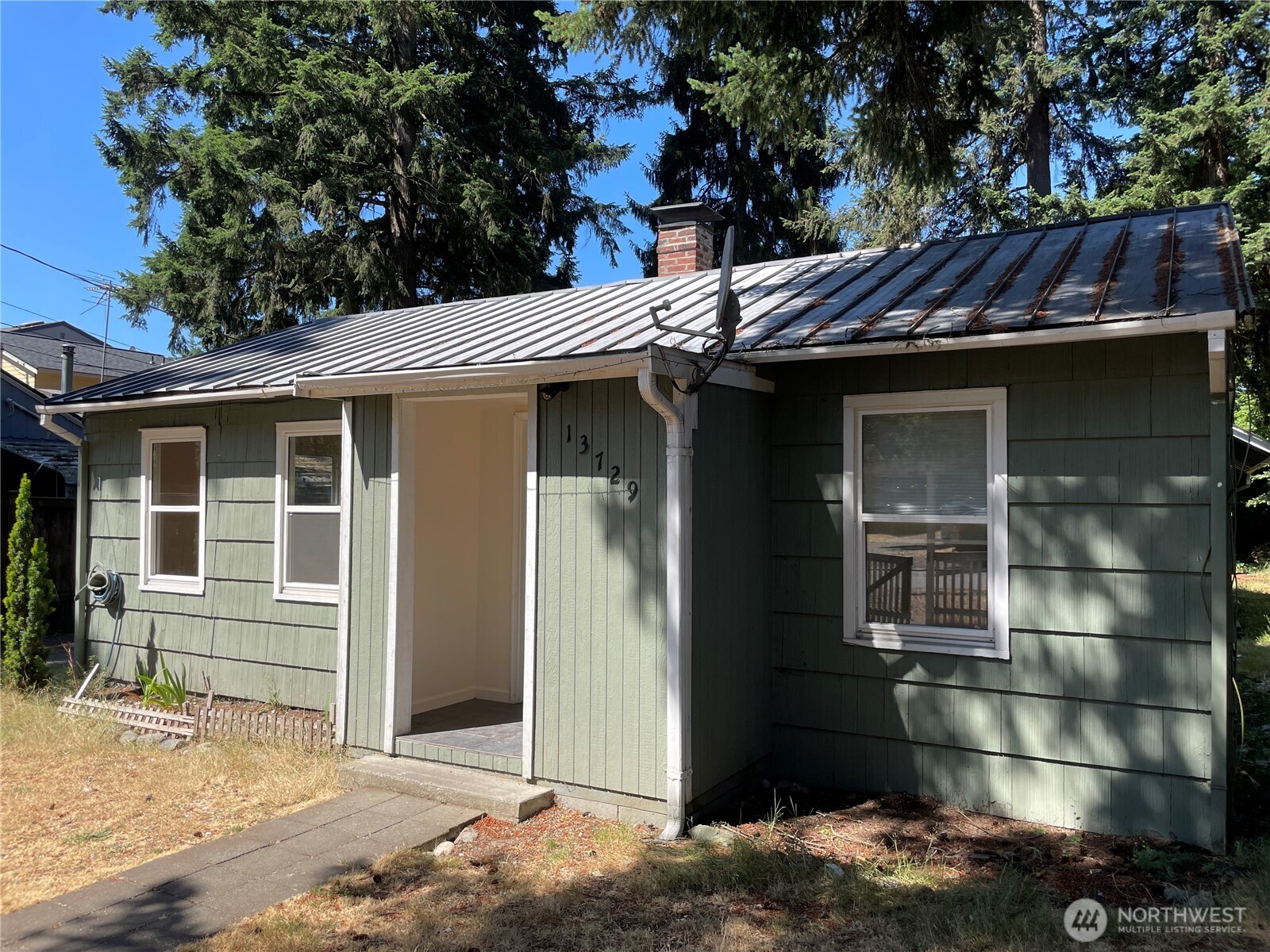 13729 Stone Avenue Property Photo 35
