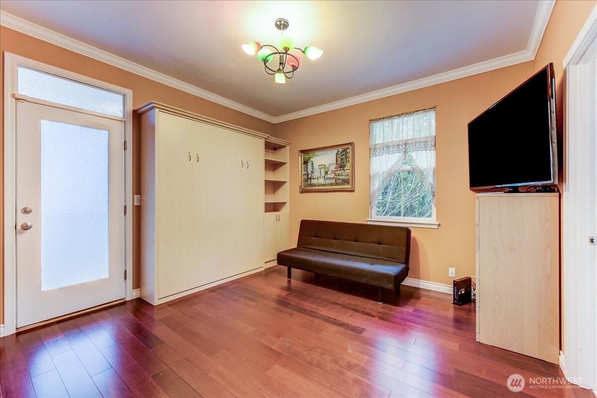 2462 172 Avenue Property Photo 23