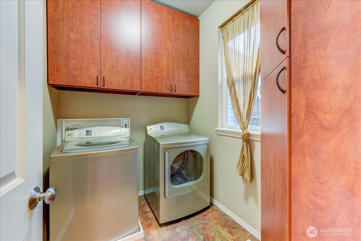 2462 172 Avenue Property Photo 26