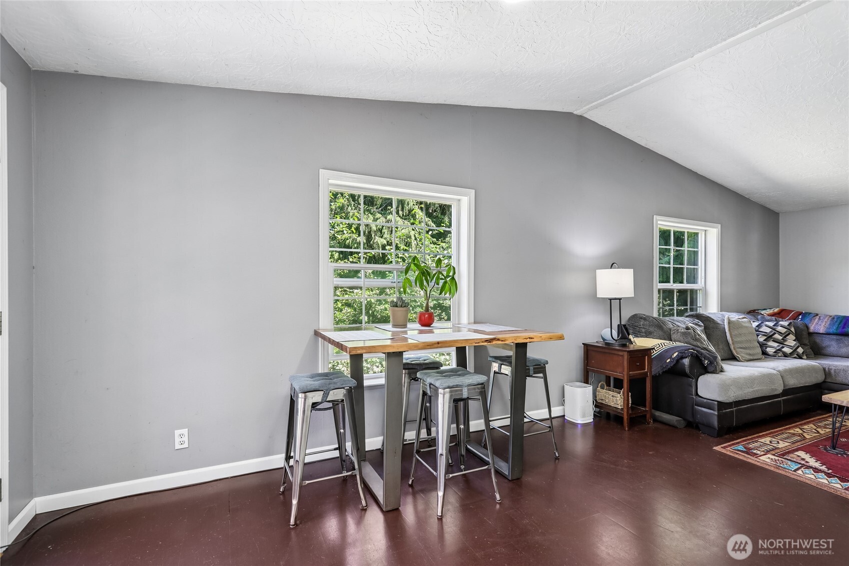16125 Dubuque Road Property Photo 8