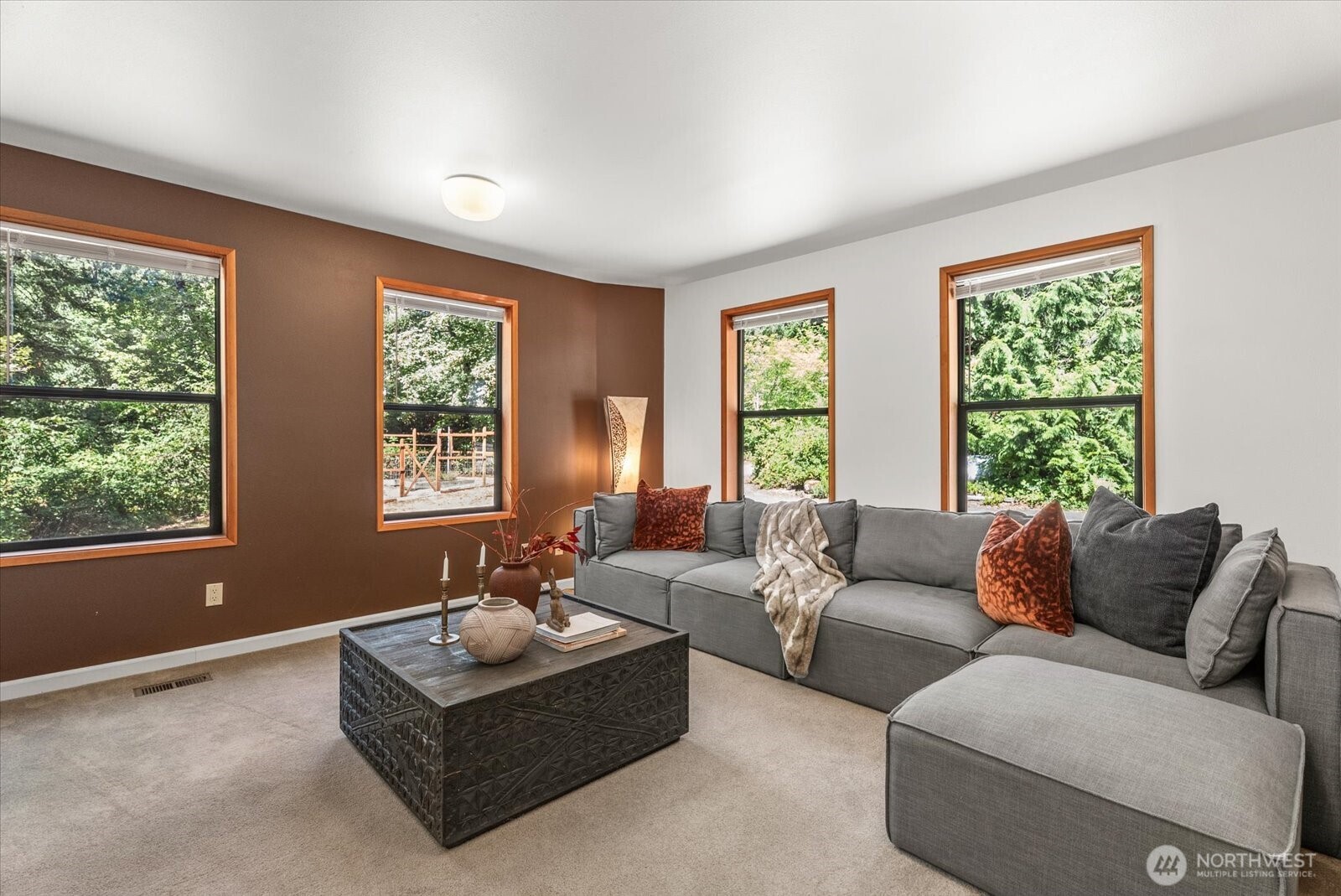 19407 228th Avenue Property Photo 8