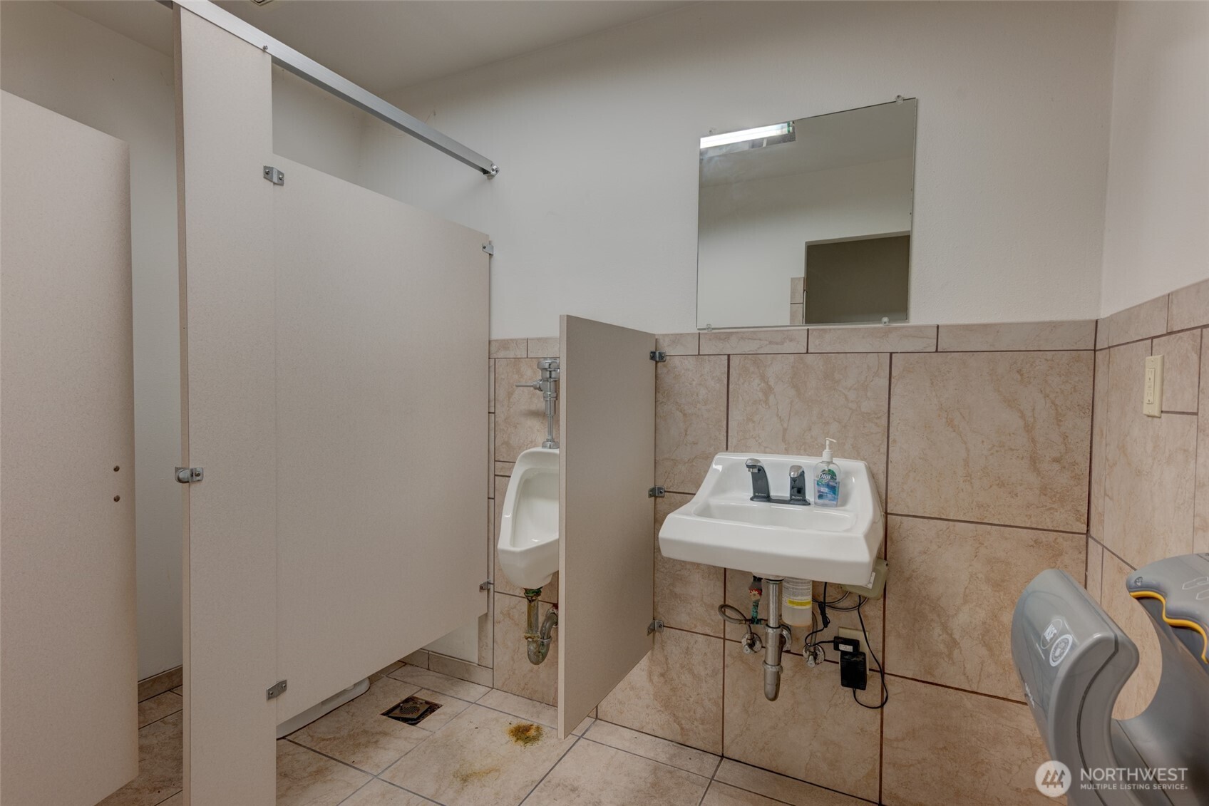 970 Ne 21st Street Property Photo 15
