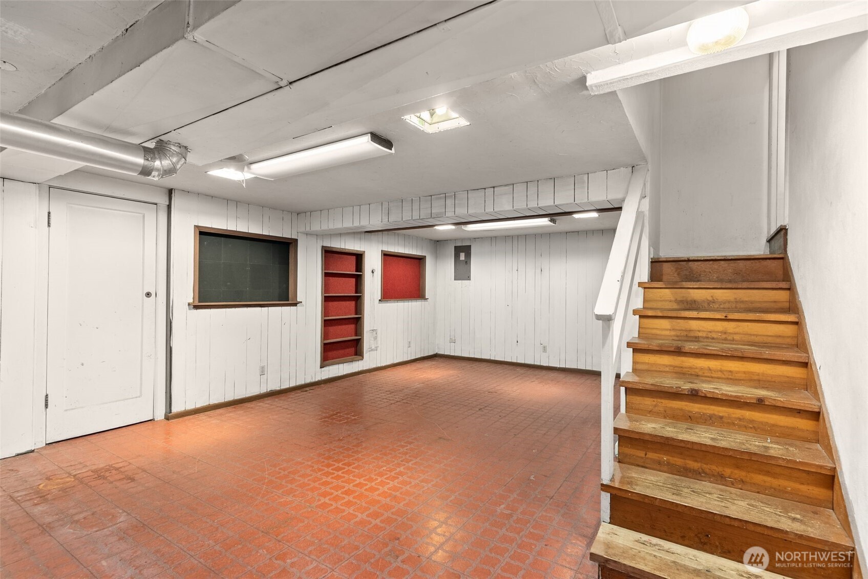 8123 Veterans Drive Property Photo 30
