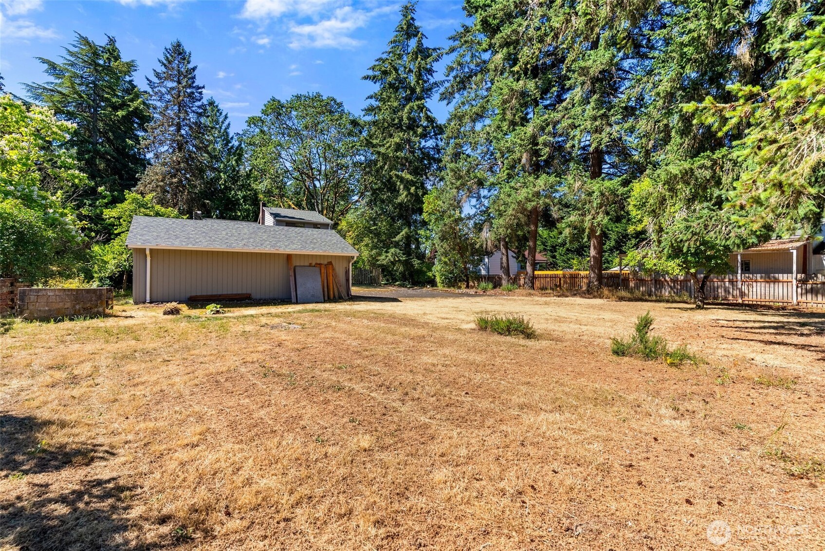 8123 Veterans Drive Property Photo 36