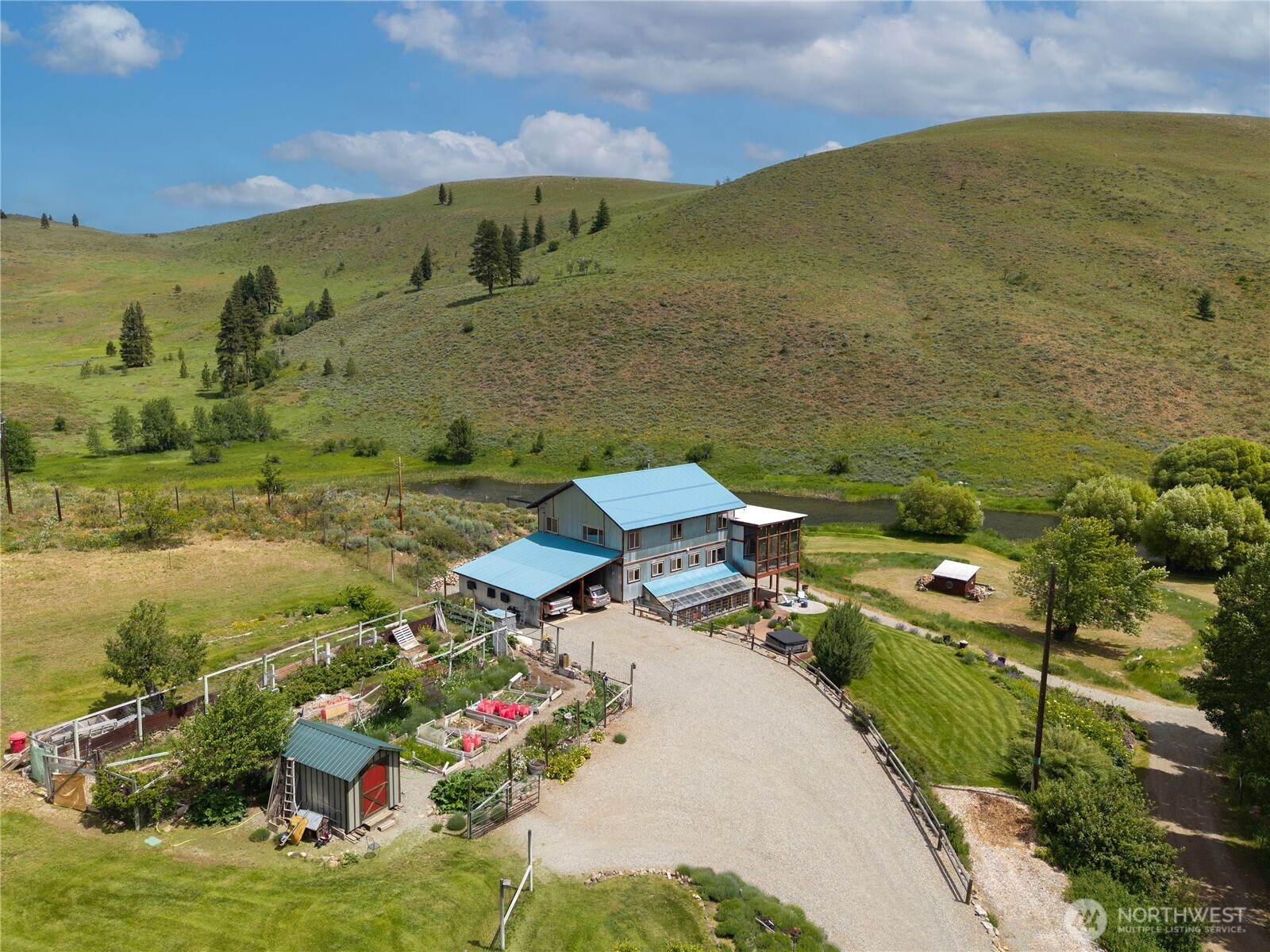 494 Rendezvous Road Property Photo 23