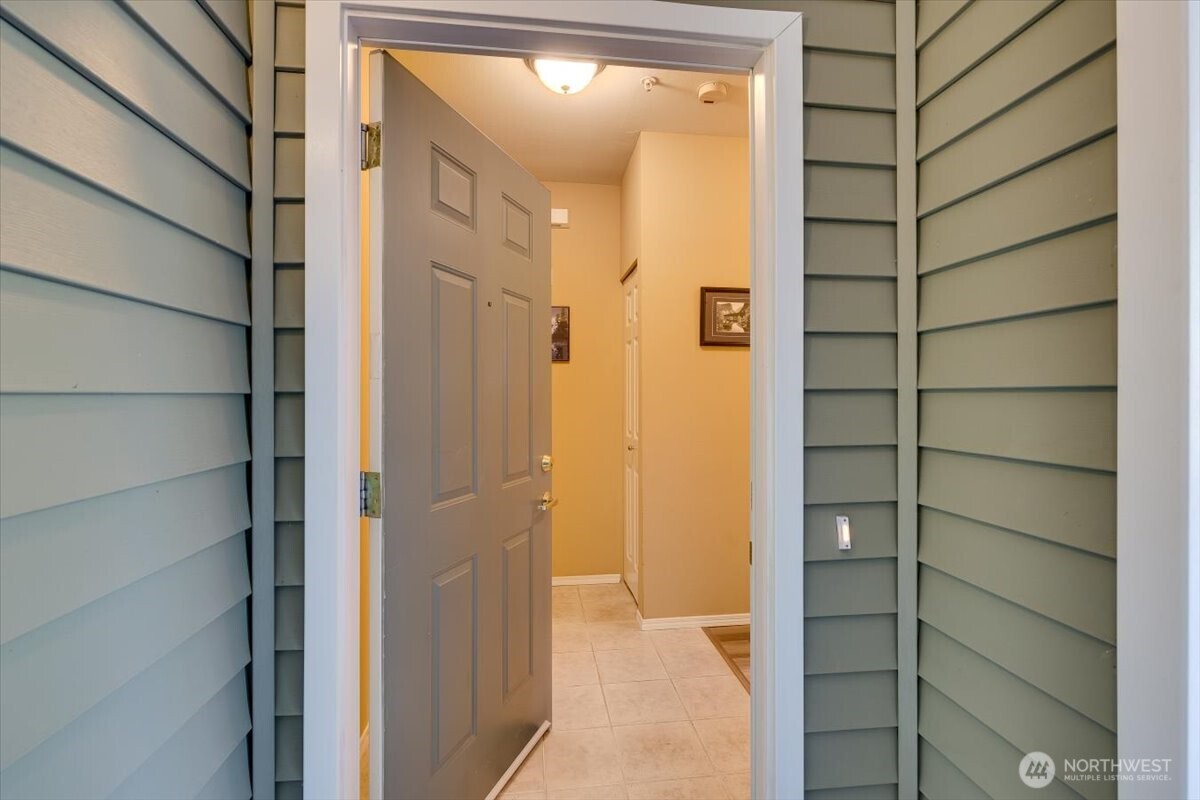 12712 Admiralty Way B204 Property Photo 2
